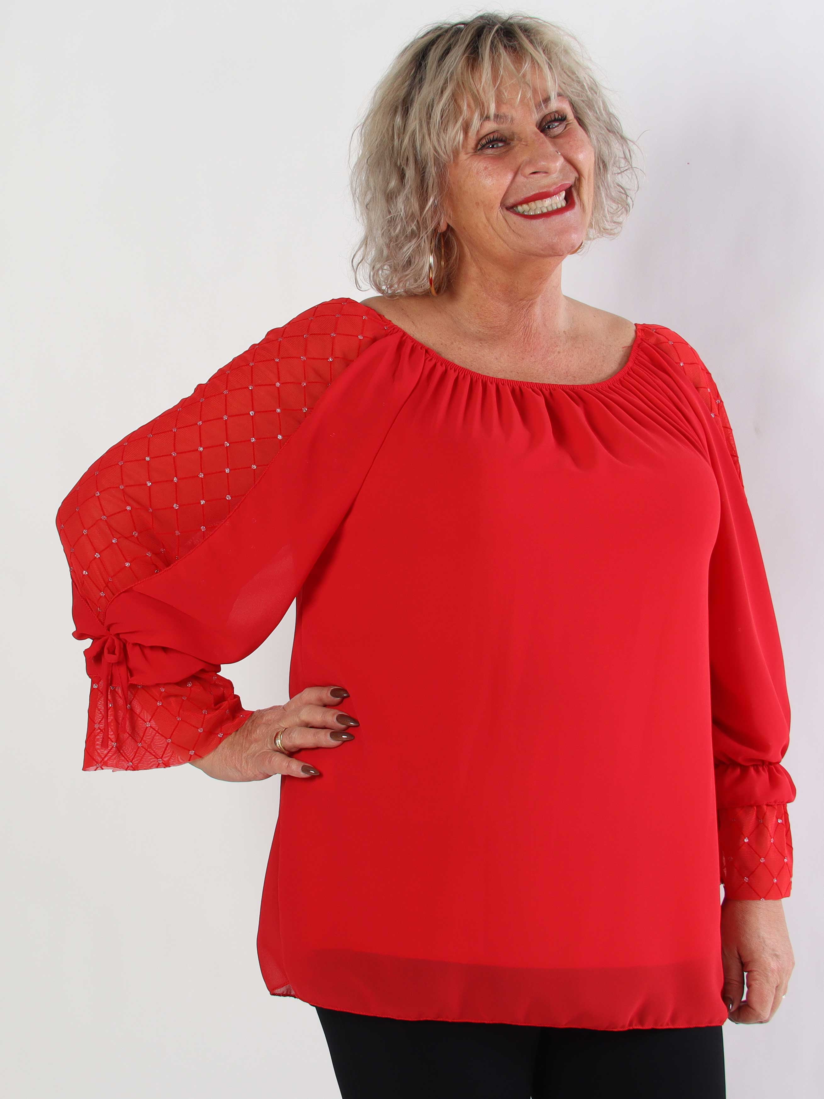 Norma - Plus size tunika i chiffong med dekorativa ärmar