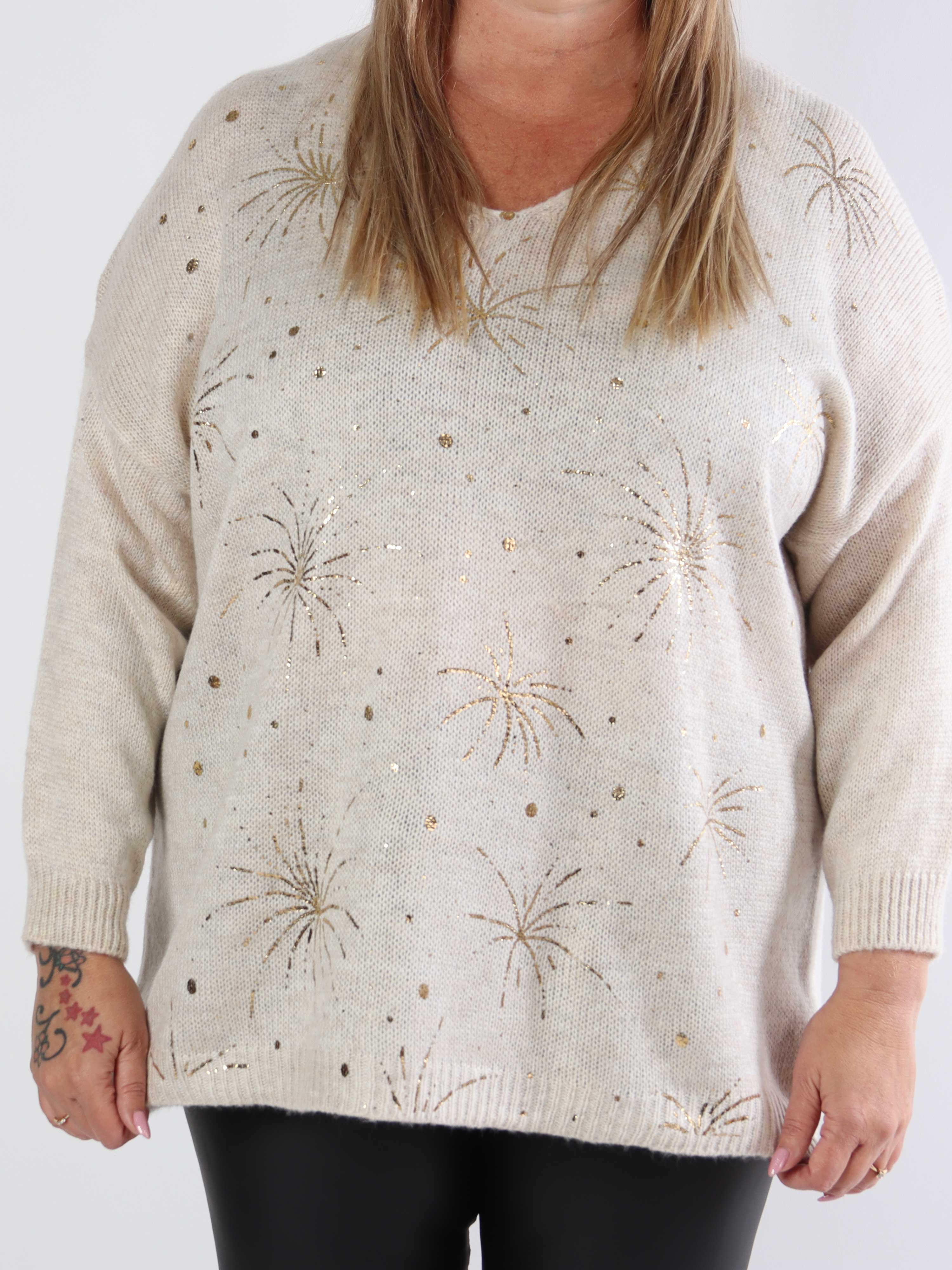 Omaria - Stickad plus size blus med fyrverkerier på