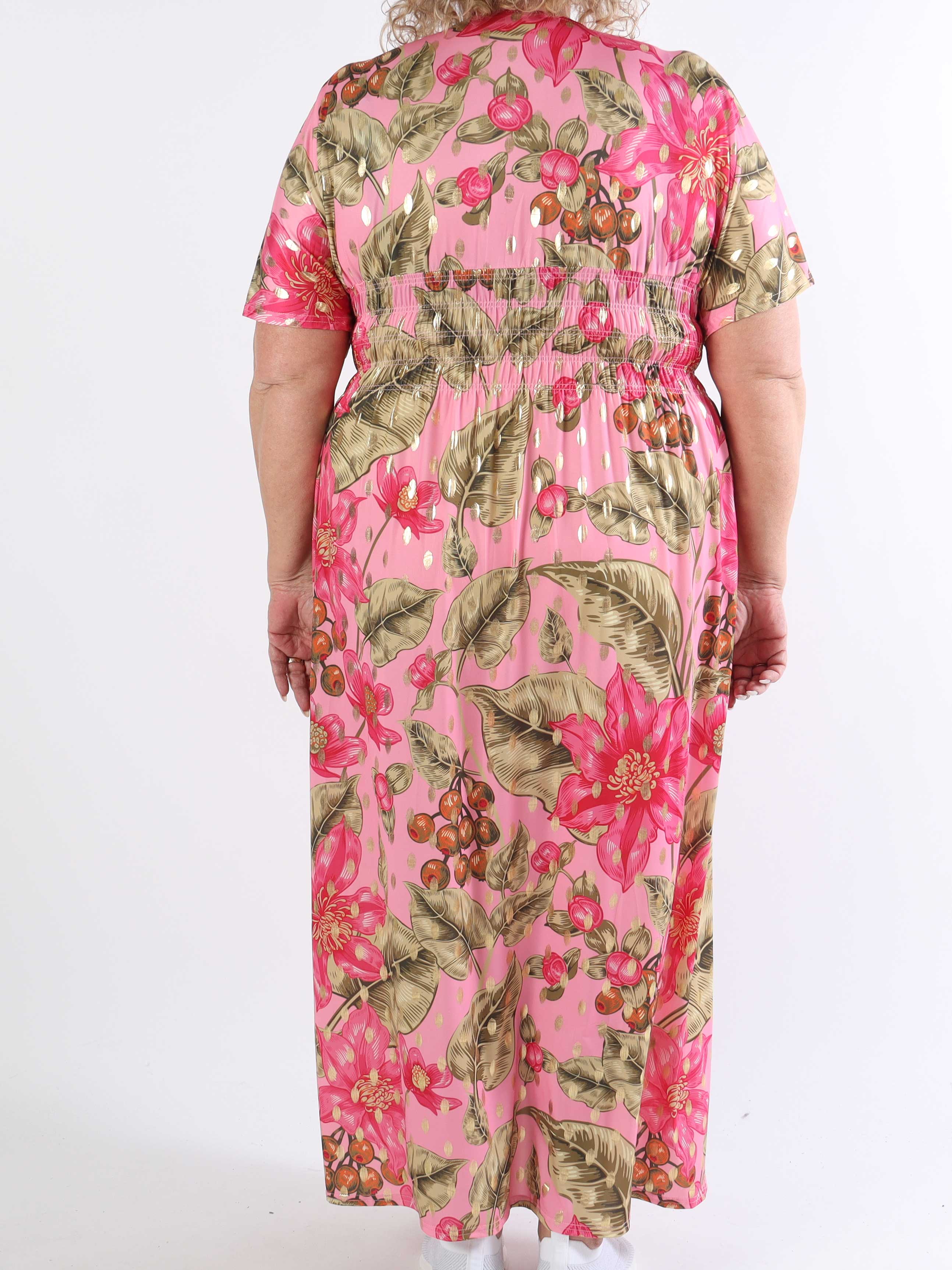 Pams Berry - Lång plus size-klänning med resår och smockad midja