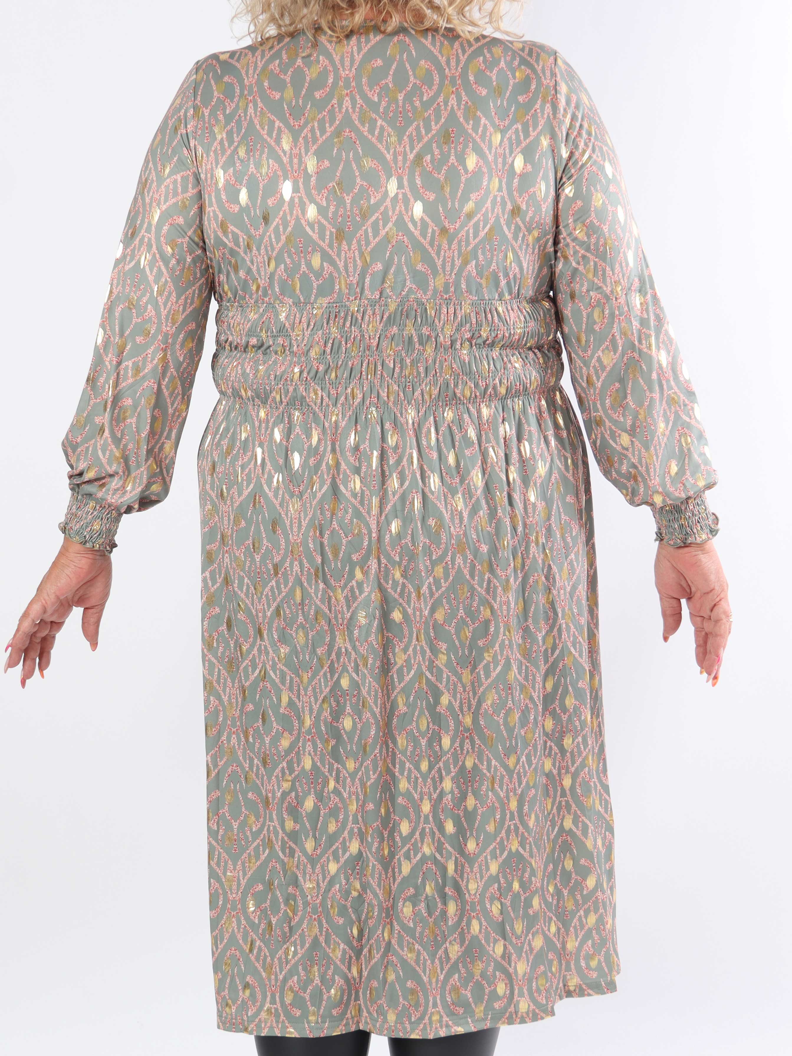 Pams Boho Midi L/S - Elastisk plus size-klänning i skrynkelfritt tyg