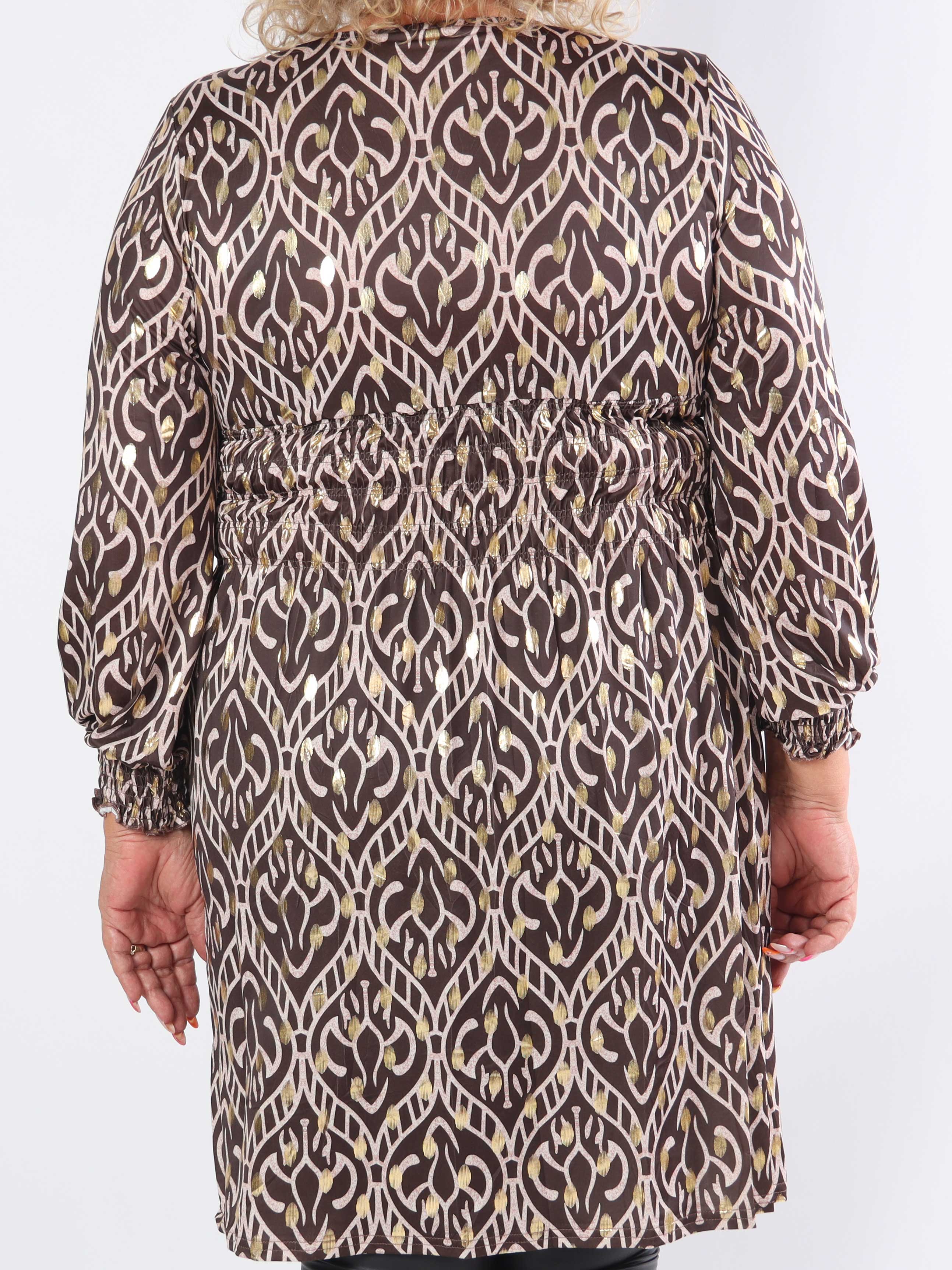Pams Boho Short L/S - Mönstrad klänning med resår i skrynkelfritt tyg i plus size