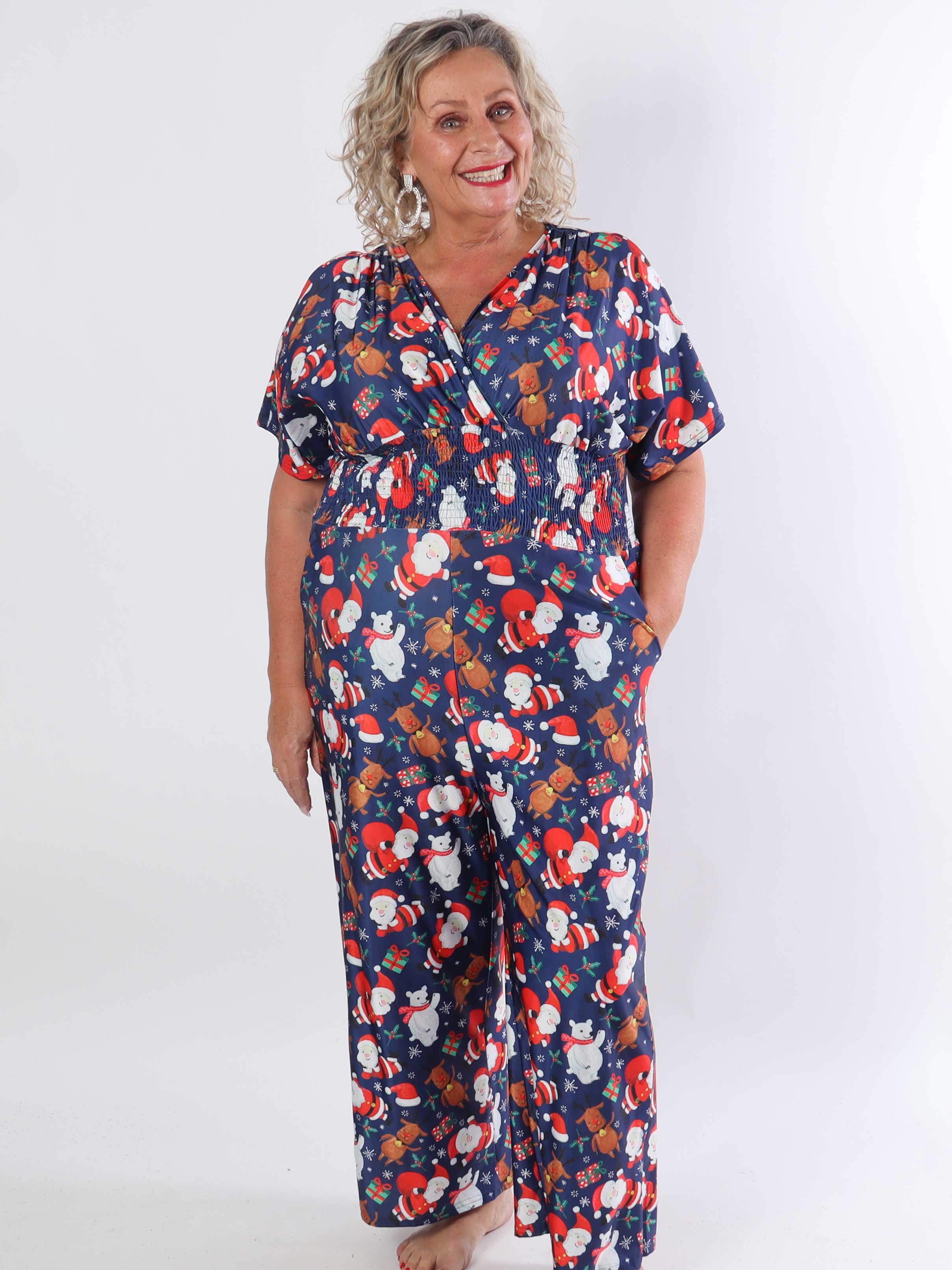 Pams Christmas Jumpsuit - Elastisk jumpsuit i plusstorlek med julmotiv