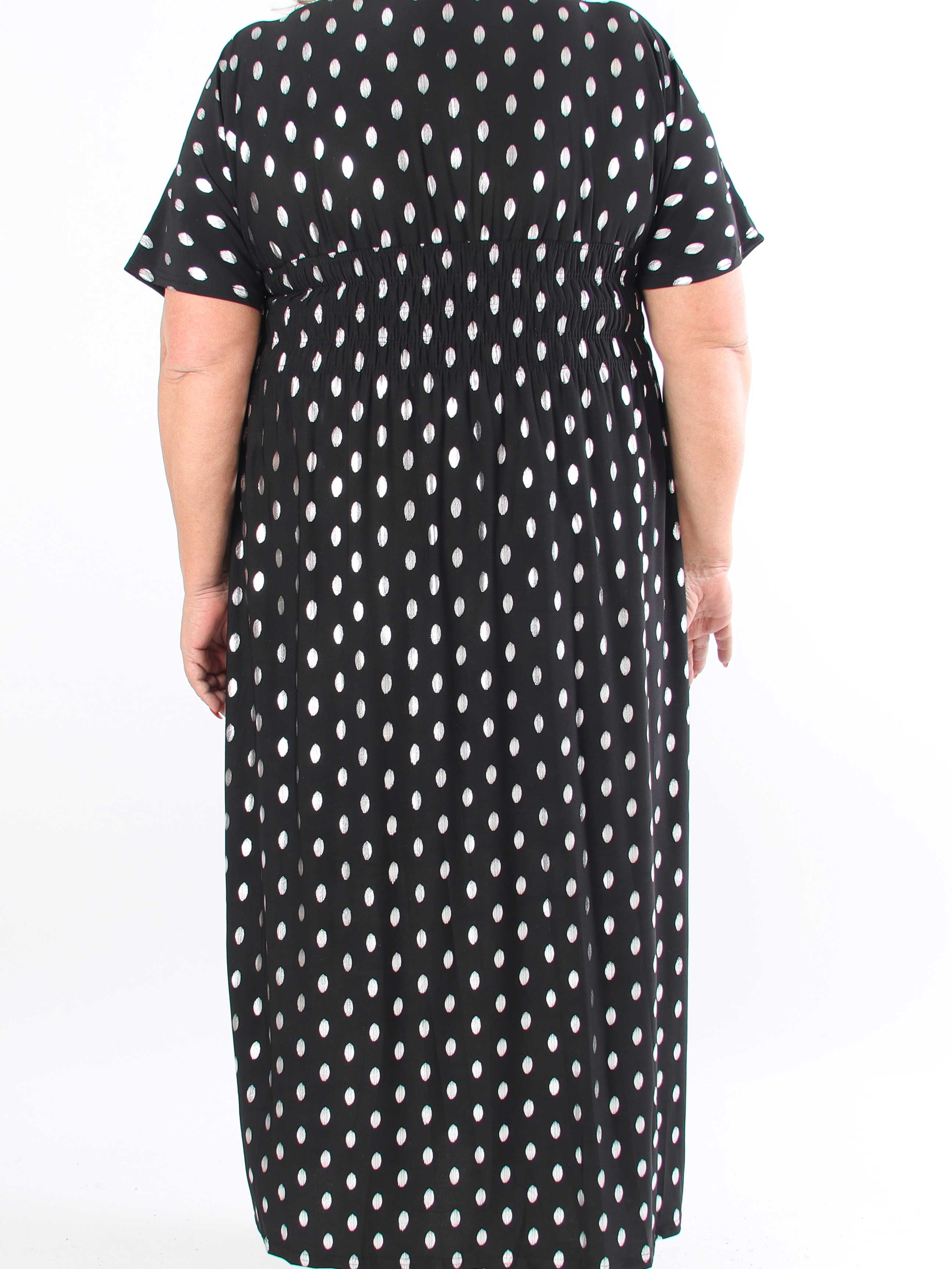 Pams Dot - Lång stretchig plus size-klänning med prickig detalj