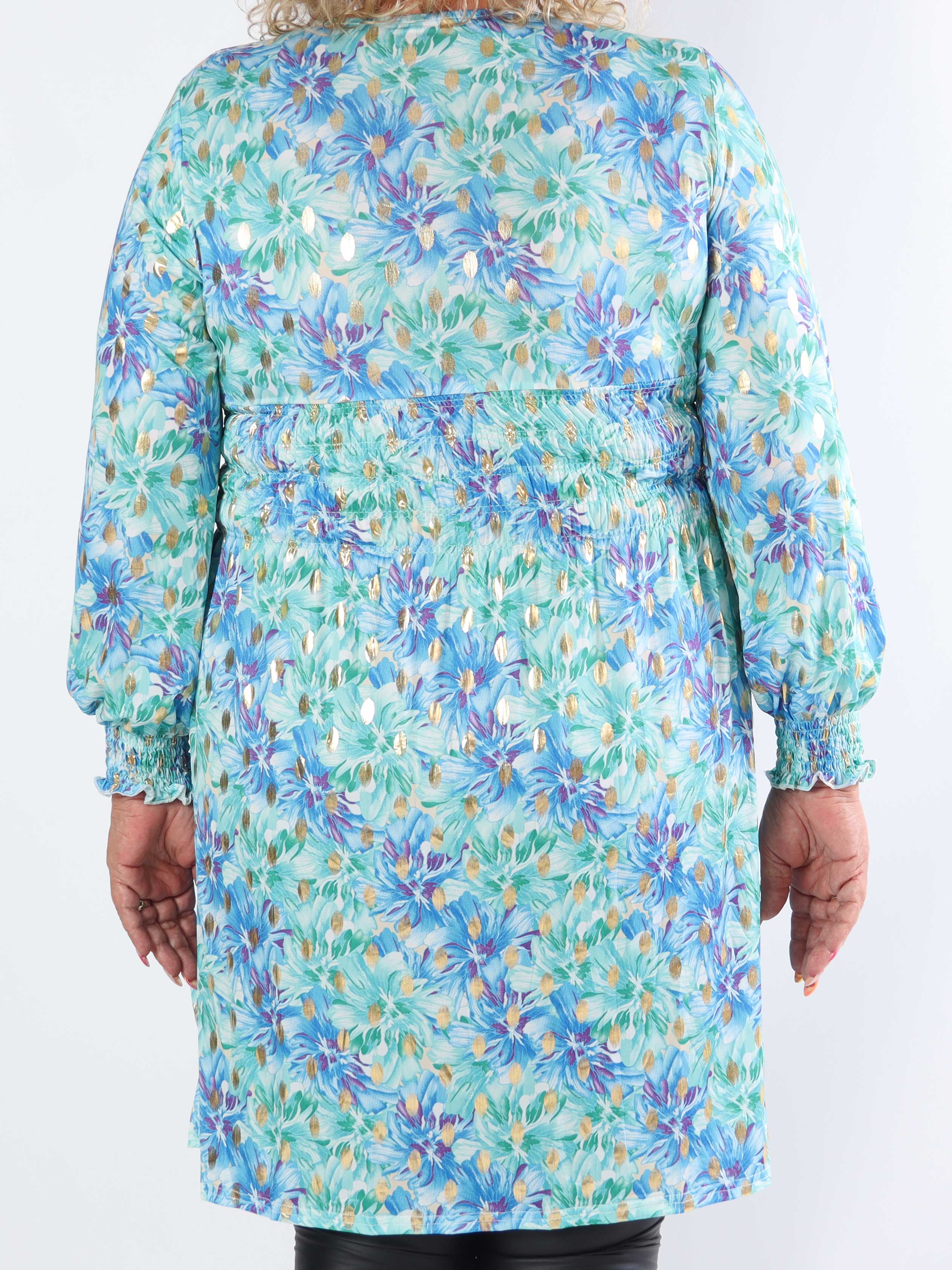 Pams Floral Short L/S - Elastisk plus size-klänning med smockad midja