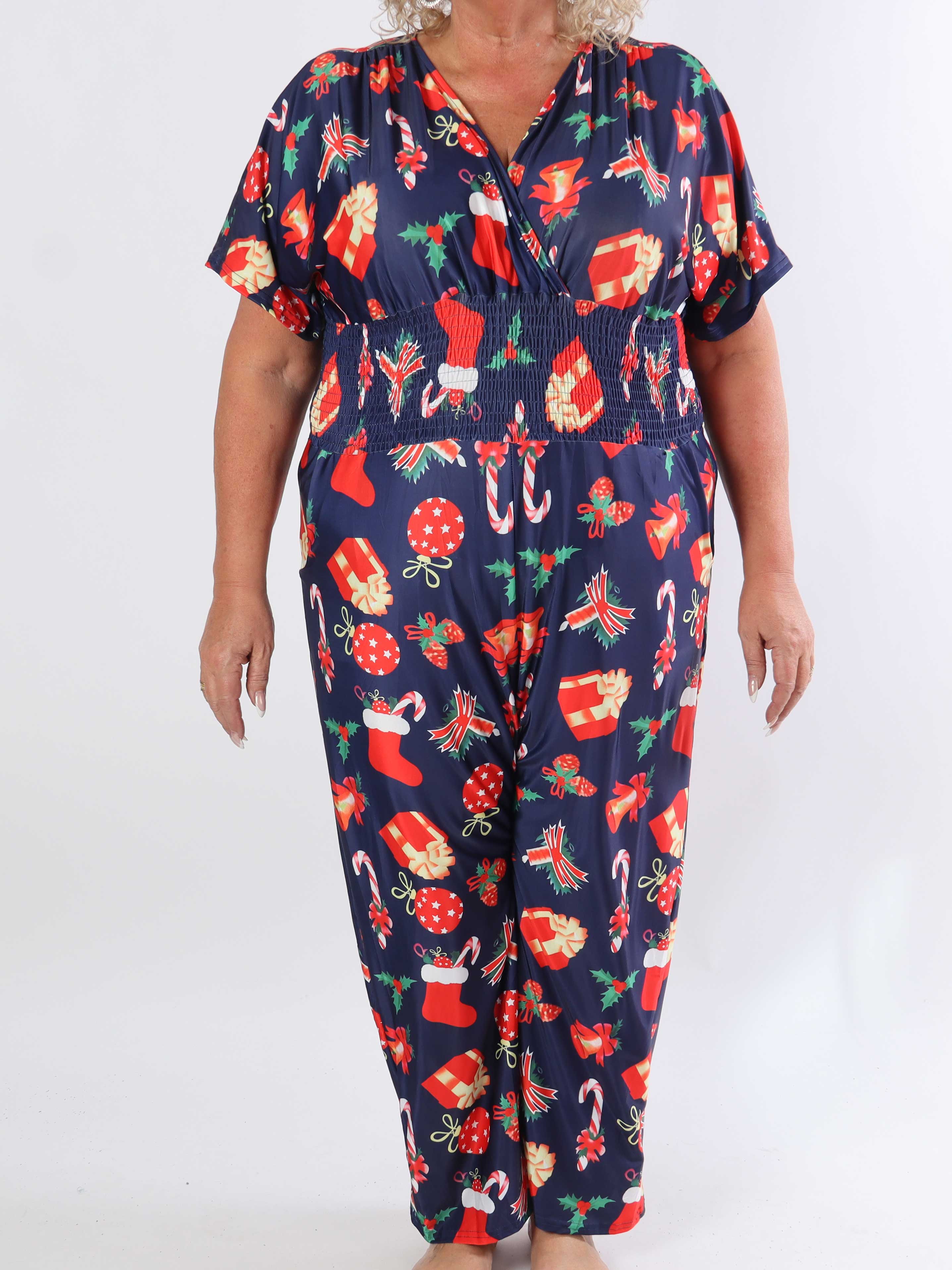 Pams Holiday Jumpsuit - Elastisk jumpsuit i plusstorlek med julmotiv