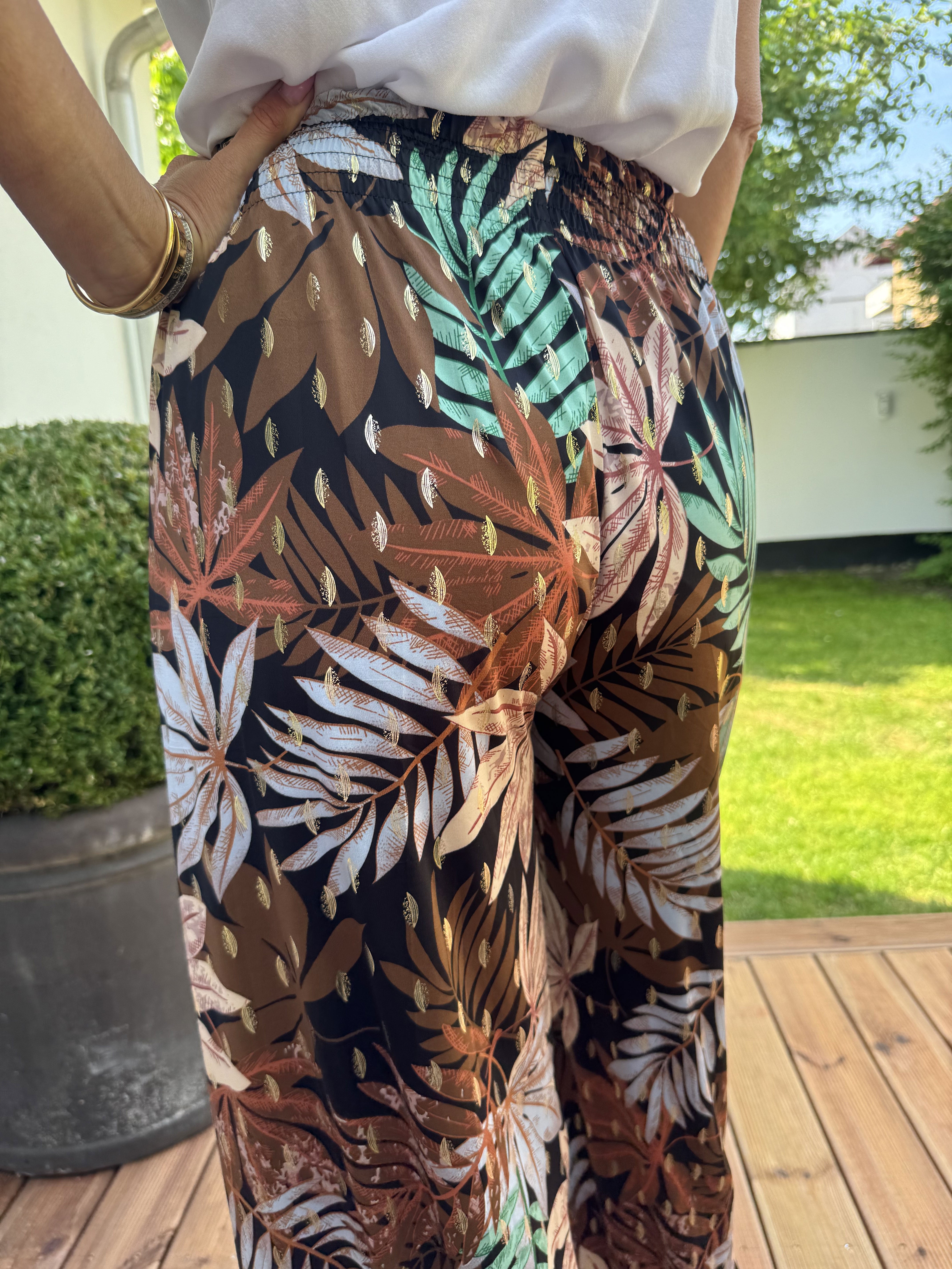 Pams Leaf Pants - Härligt stretchigt tyg som är skrynkelfritt