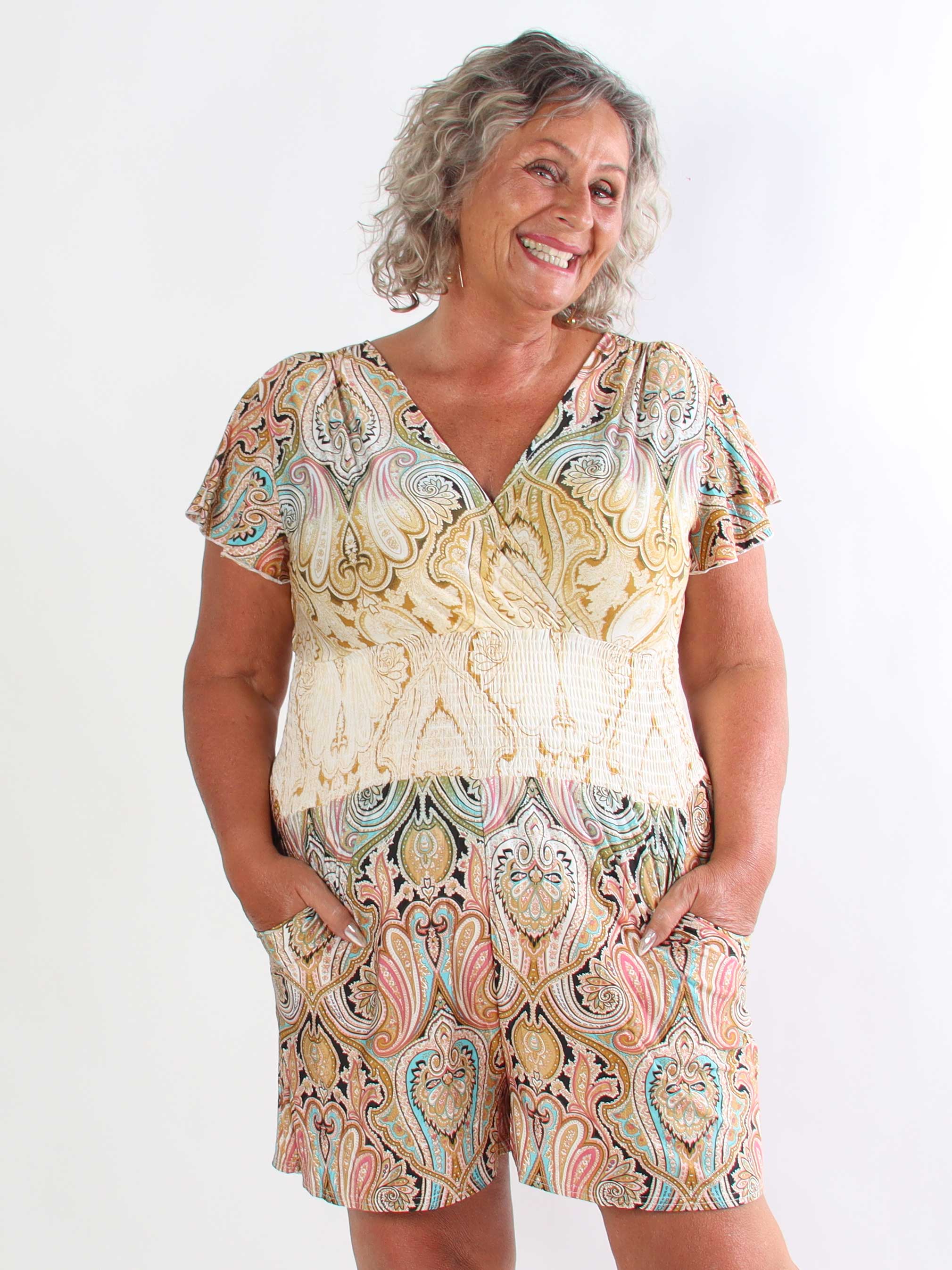 Pams Paisley Playsuit - Plus size elastisk buksedragt med mønster
