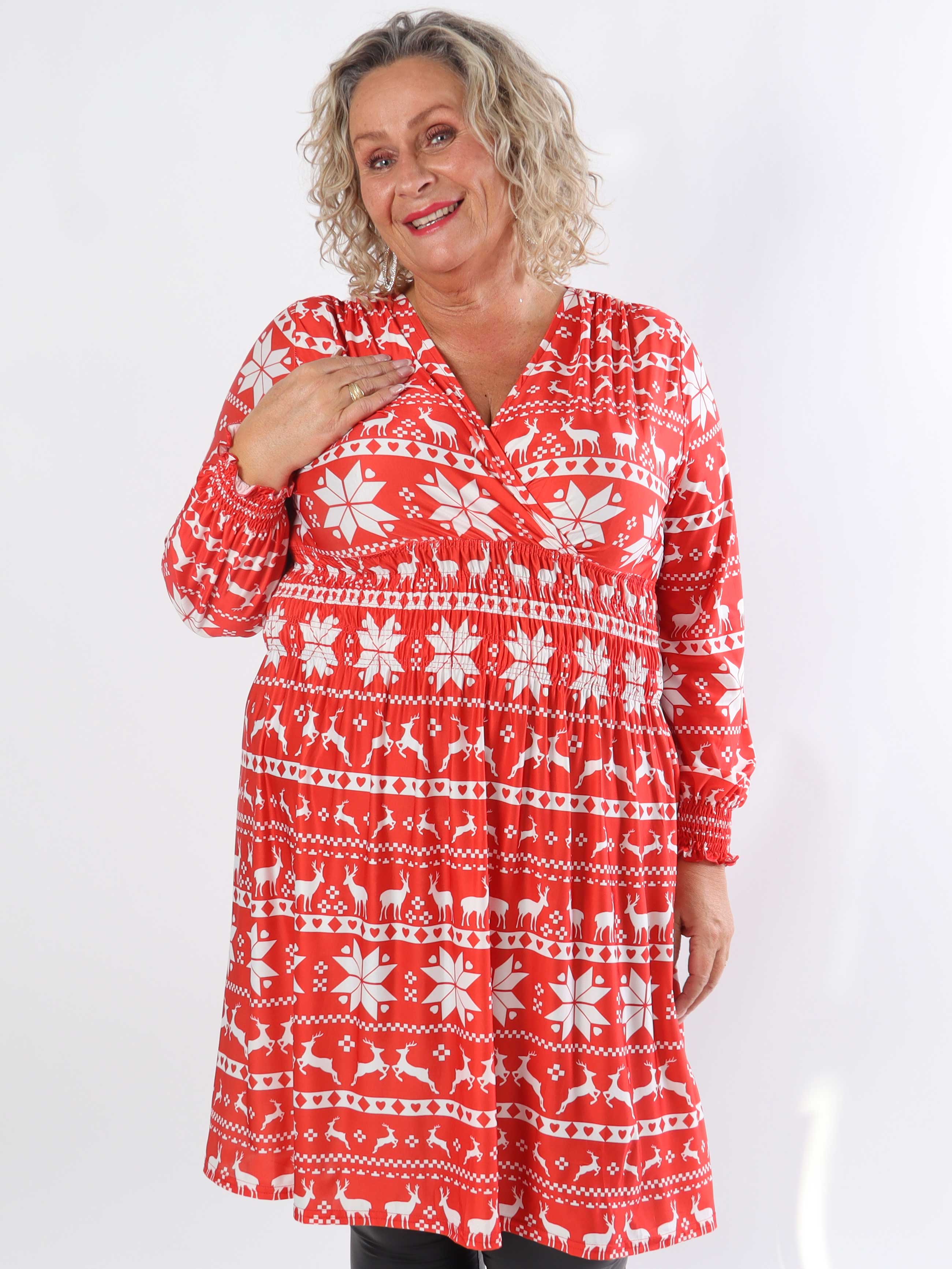 Pams Snow Short L/S - Elastisk plus size-klänning med jultryck