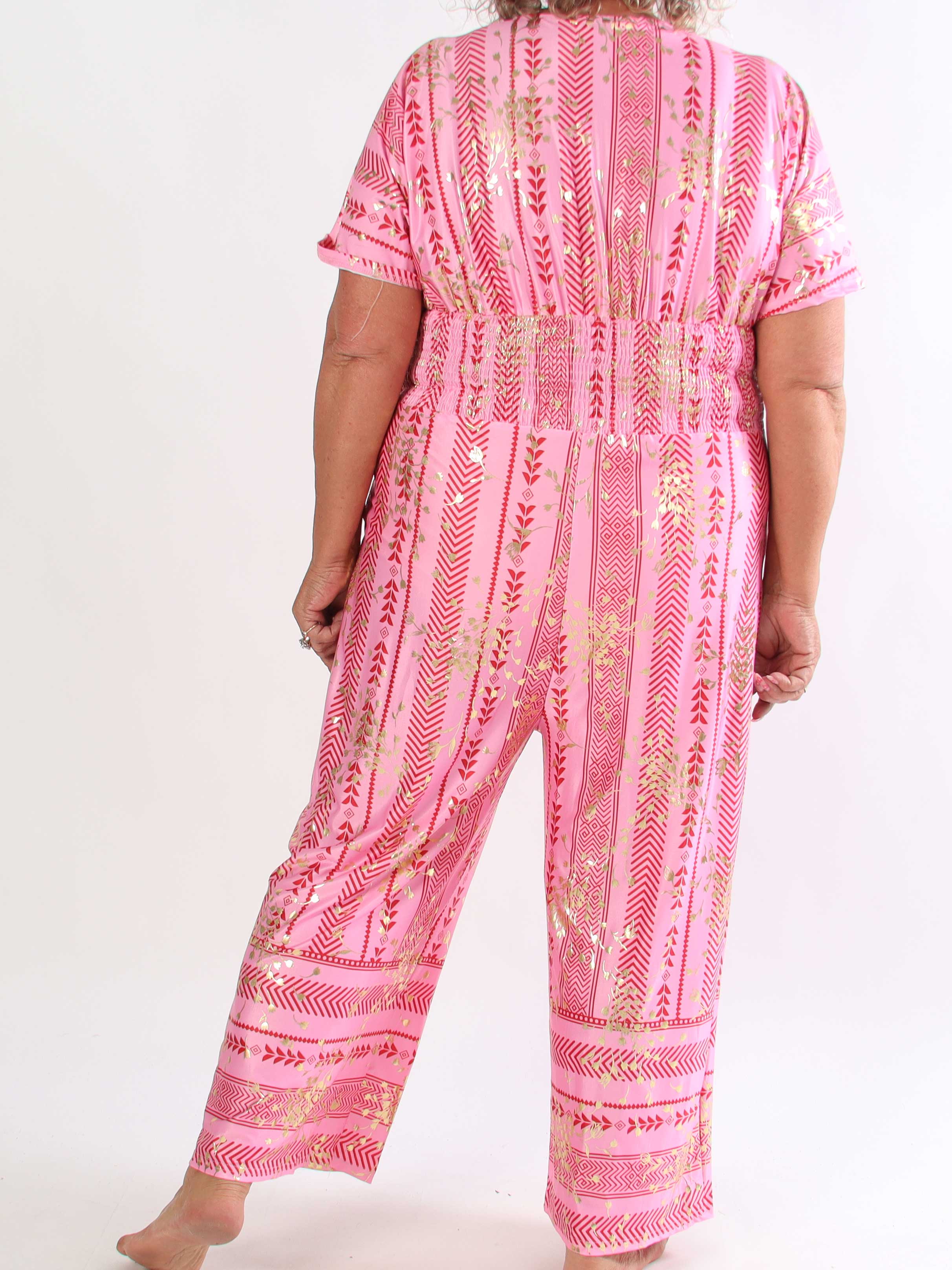 Pams Tribal Jumpsuit - Plus size mønstret buksedragt med små guld blomster