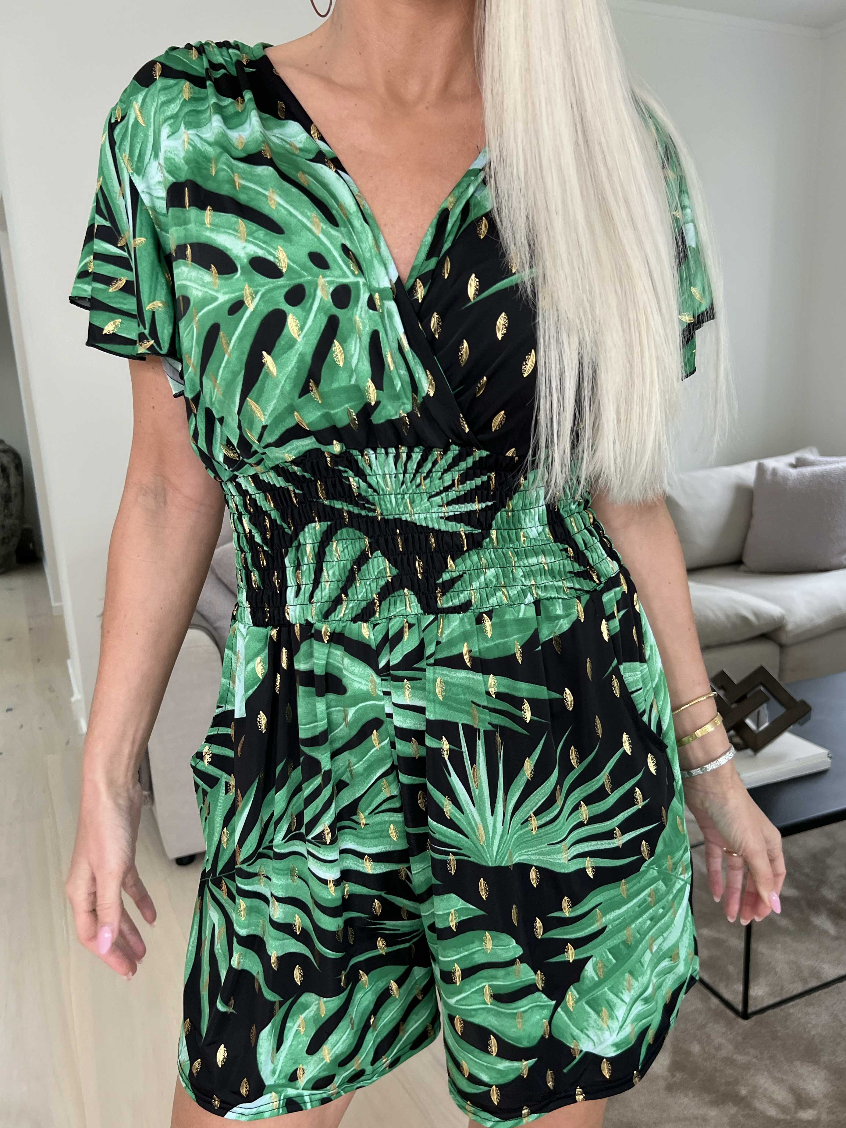 Pams Leaf Playsuit - Elastisk jumpsuit med bladmönster