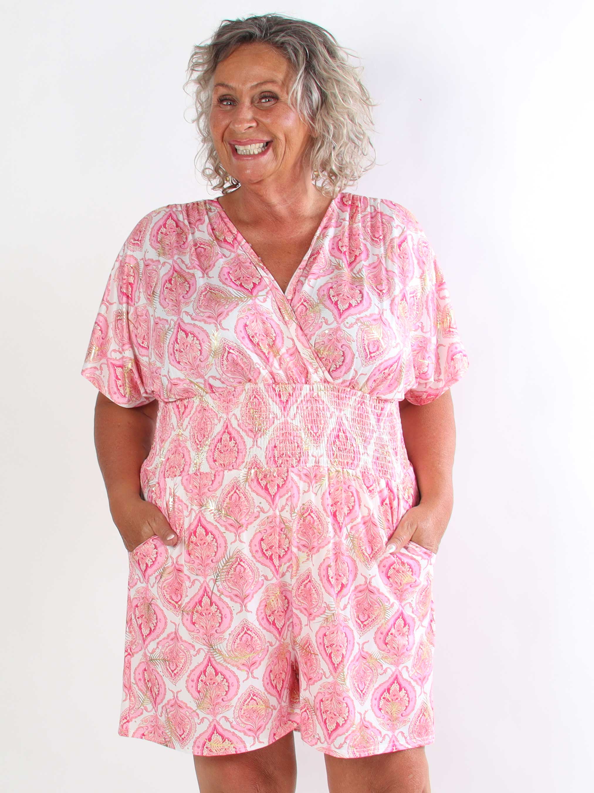 Pams Oasis Playsuit - Plus size elastisk buksedragt med mønster