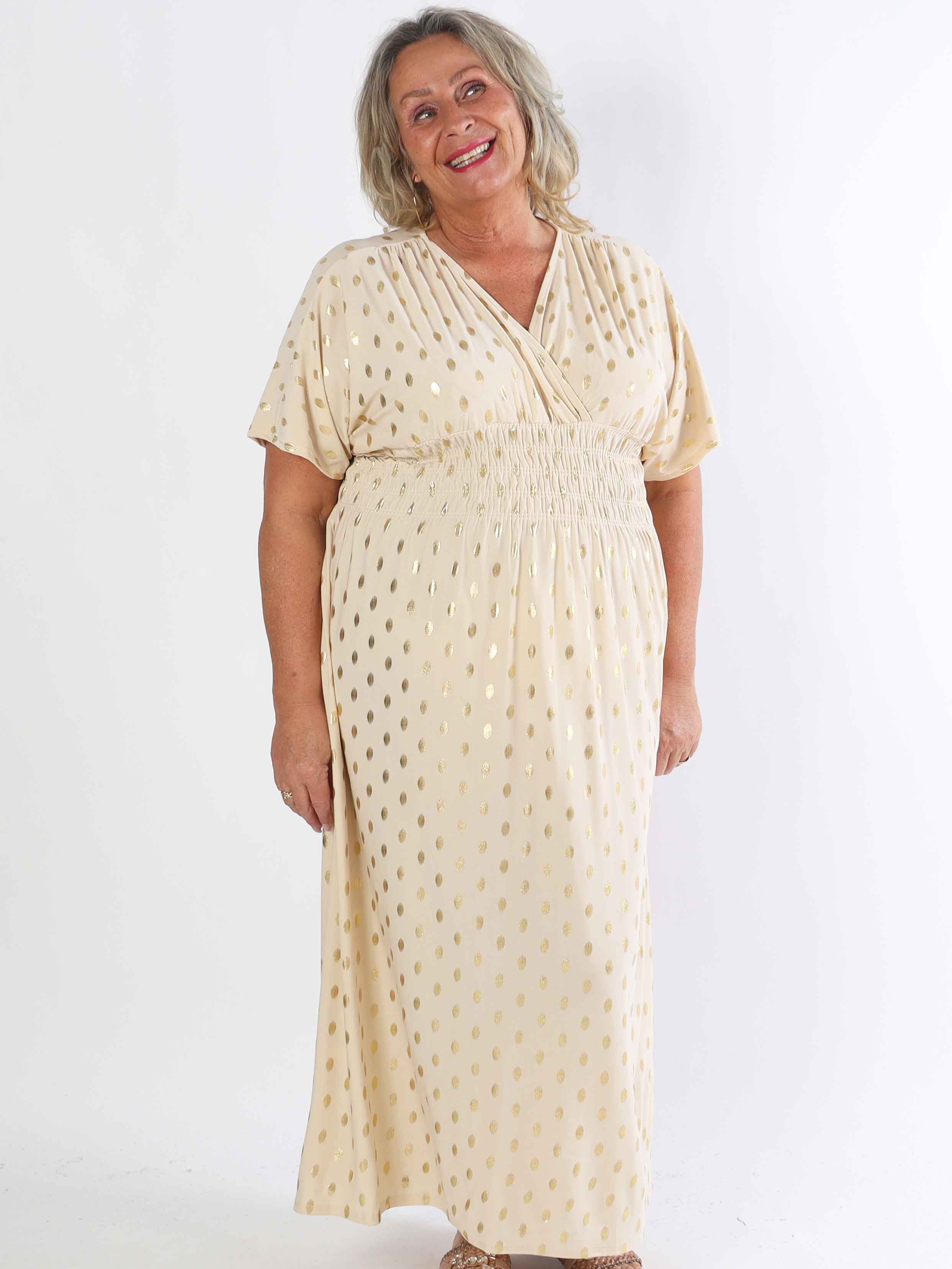 Pams Dot - Lång stretchig plus size-klänning med prickig detalj