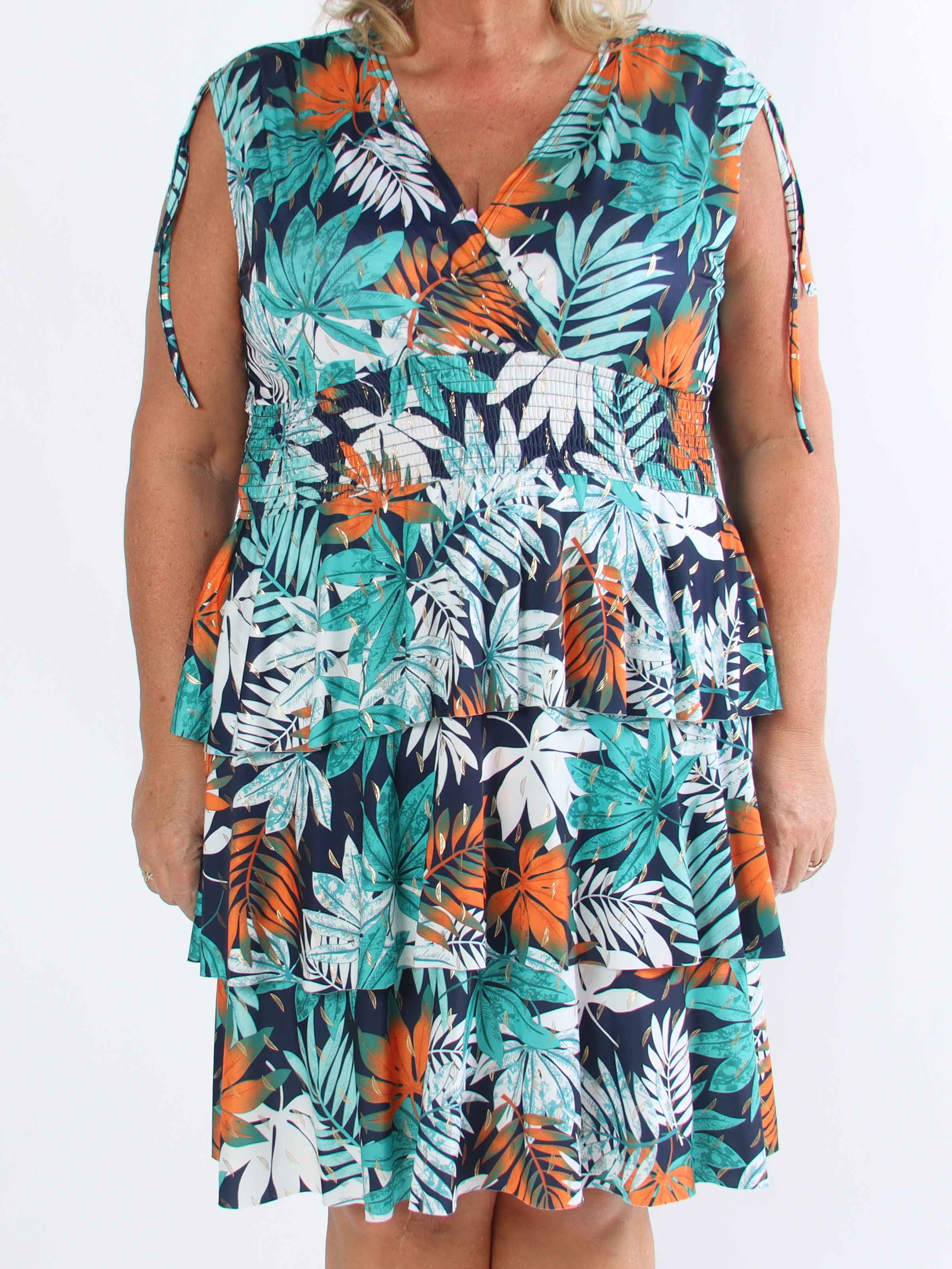 Pams Leaf Frills - Plus size-klänning med bladtryck och volanger
