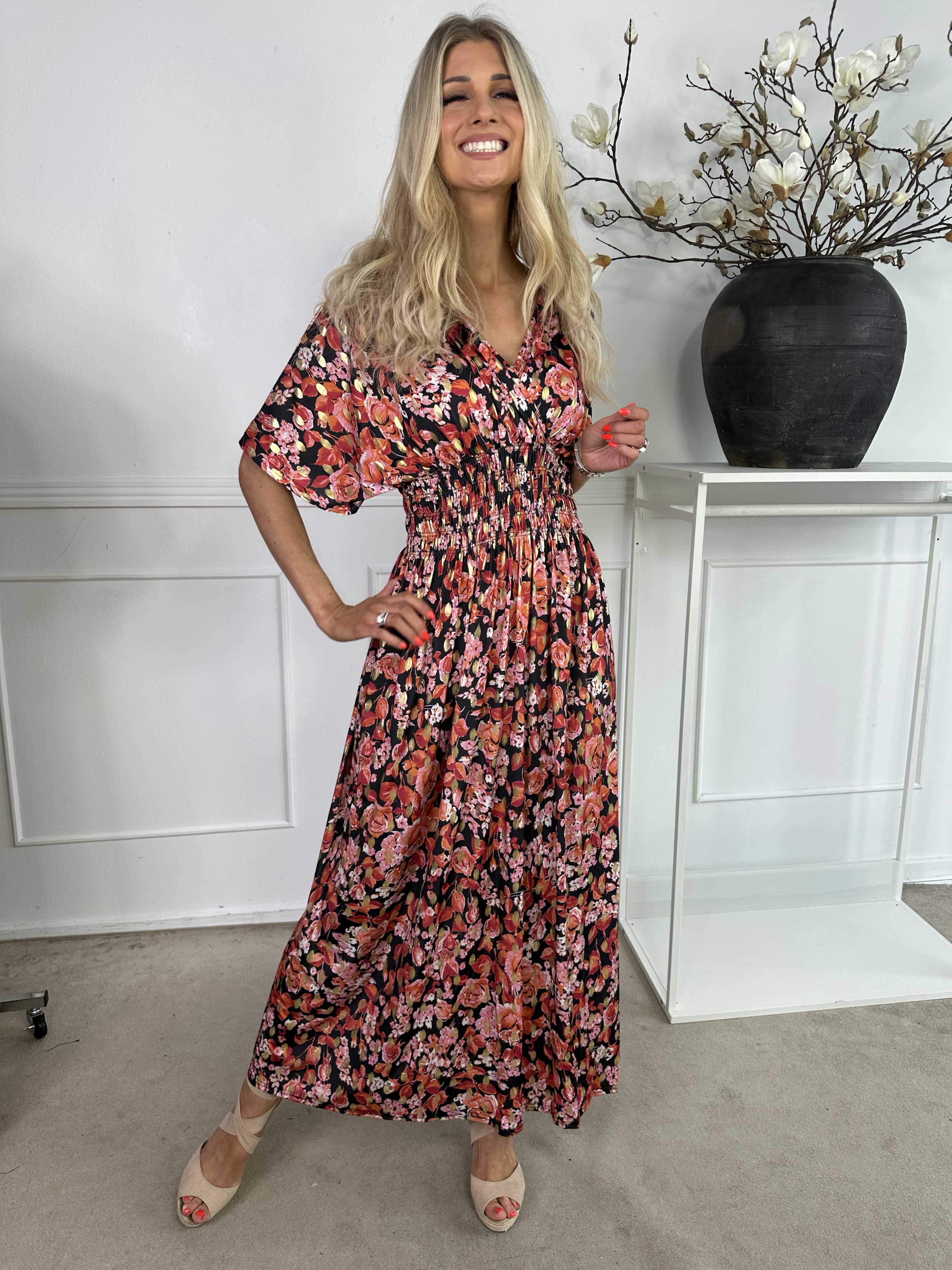 Pams Small Rose - Elastisk klänning med blommigt tryck och gulddetaljer