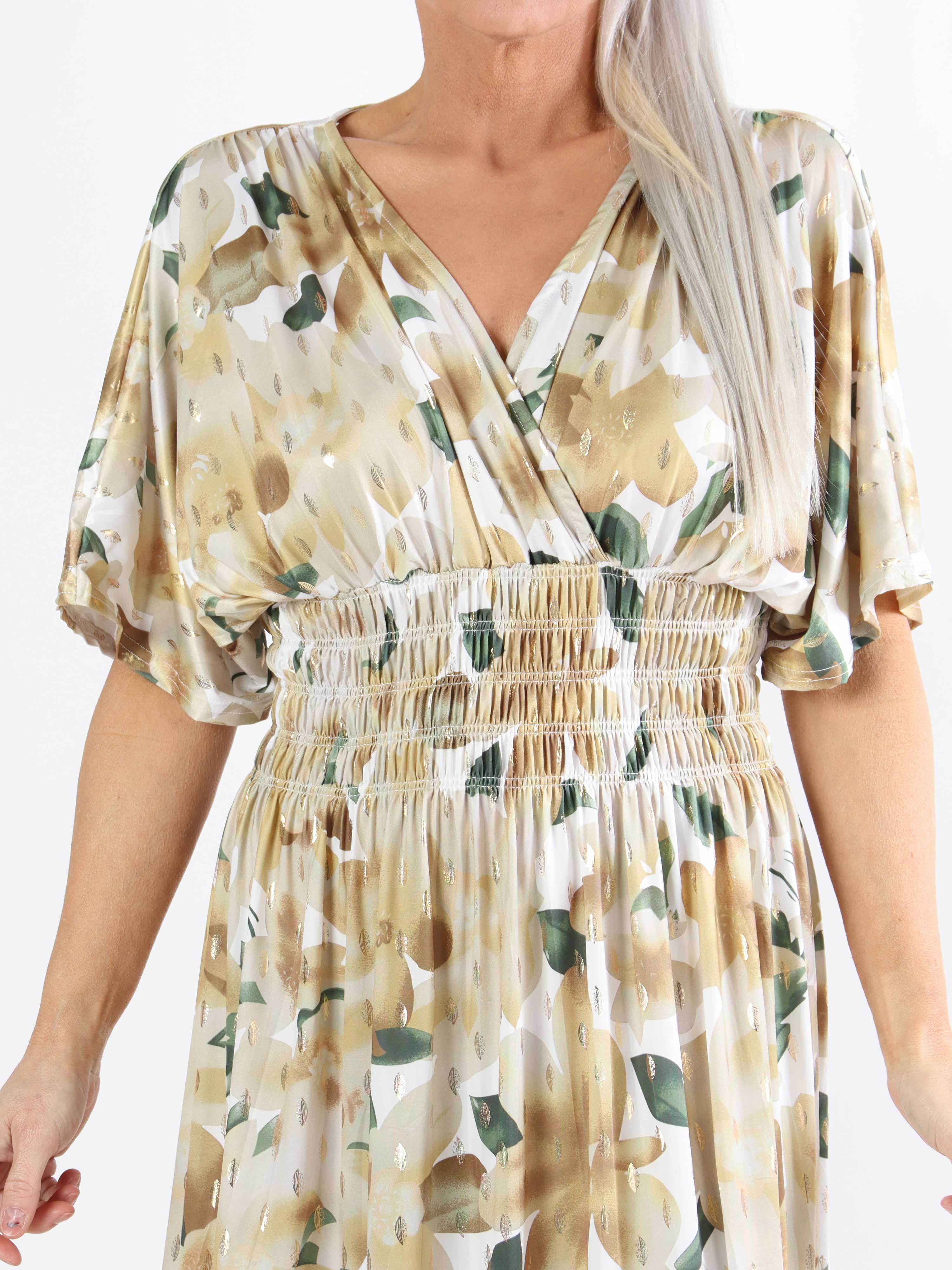 Pams Sweet Flower - Lång elastisk plus size-klänning i skrynkelfritt tyg
