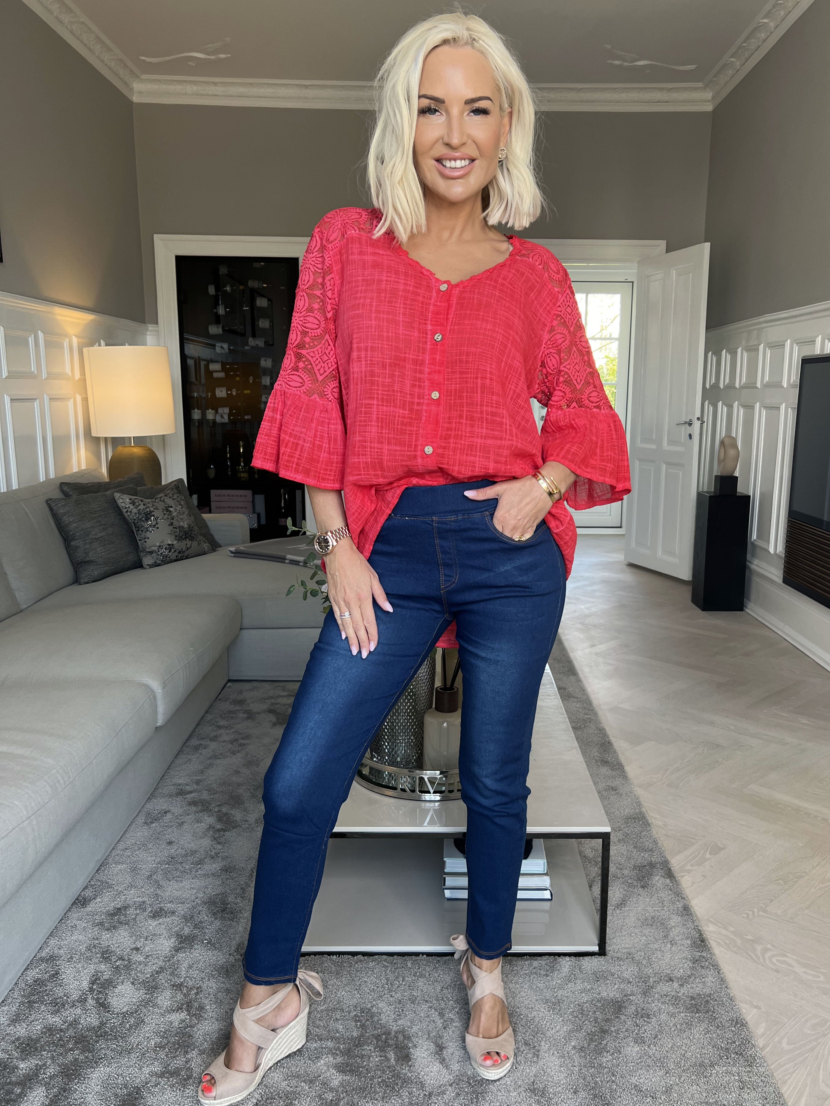 Pernille - Elastiska jeans med resår i midjan
