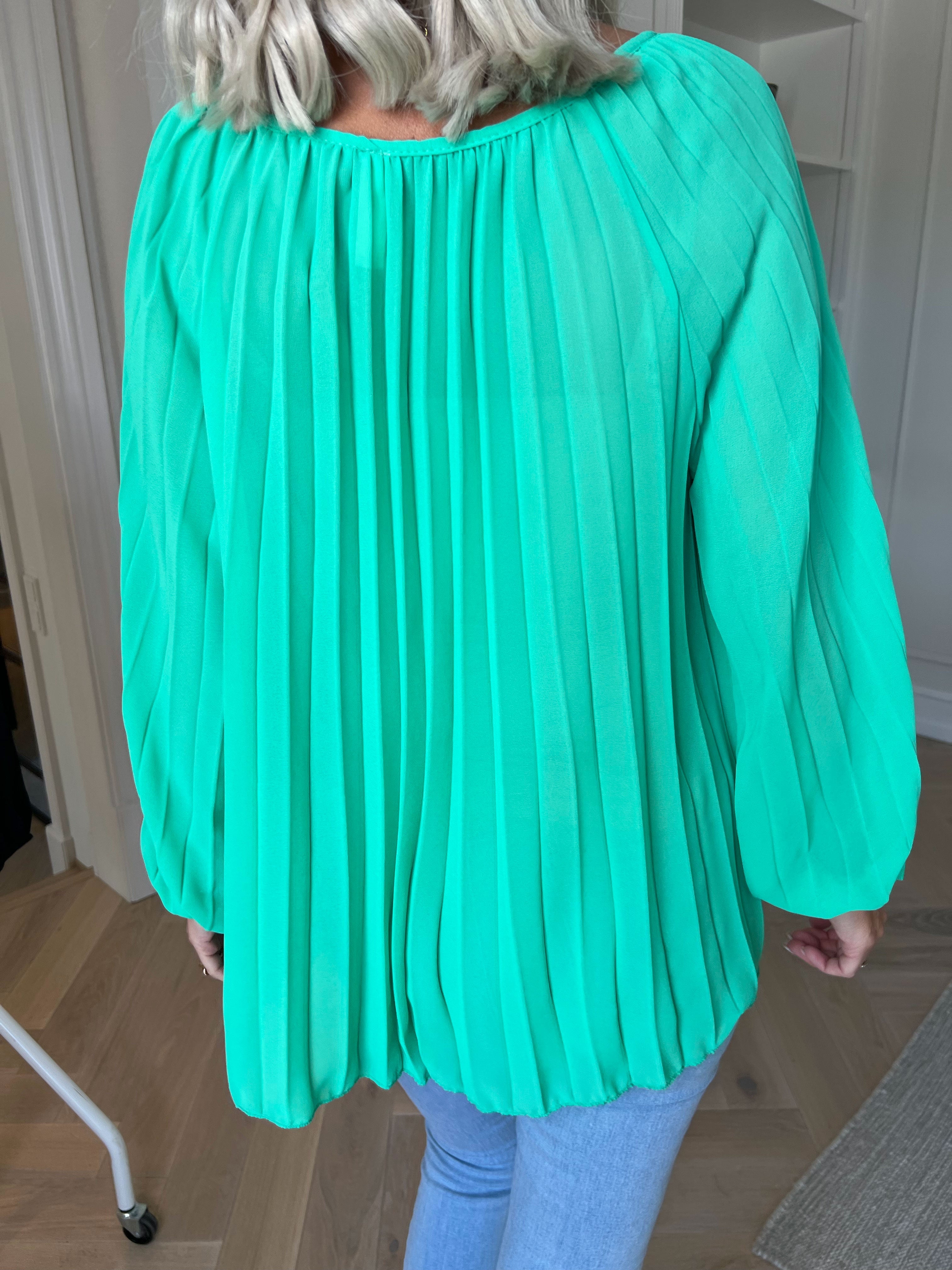 Philippa Shirt - Sød plisseret tunika i semi-transparent chiffon