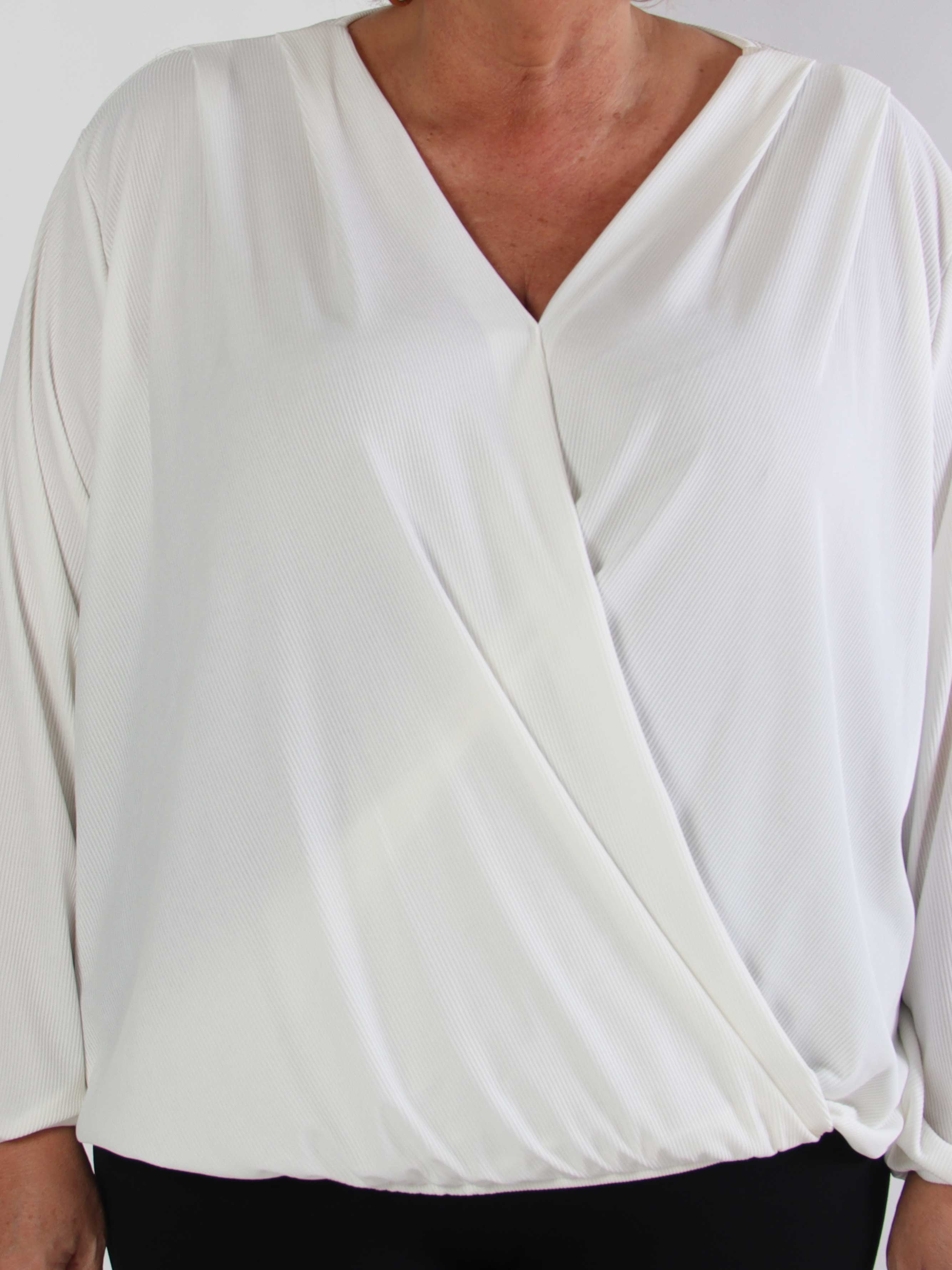 Rakel Plain - Långärmad plus size blus i ribbat tyg