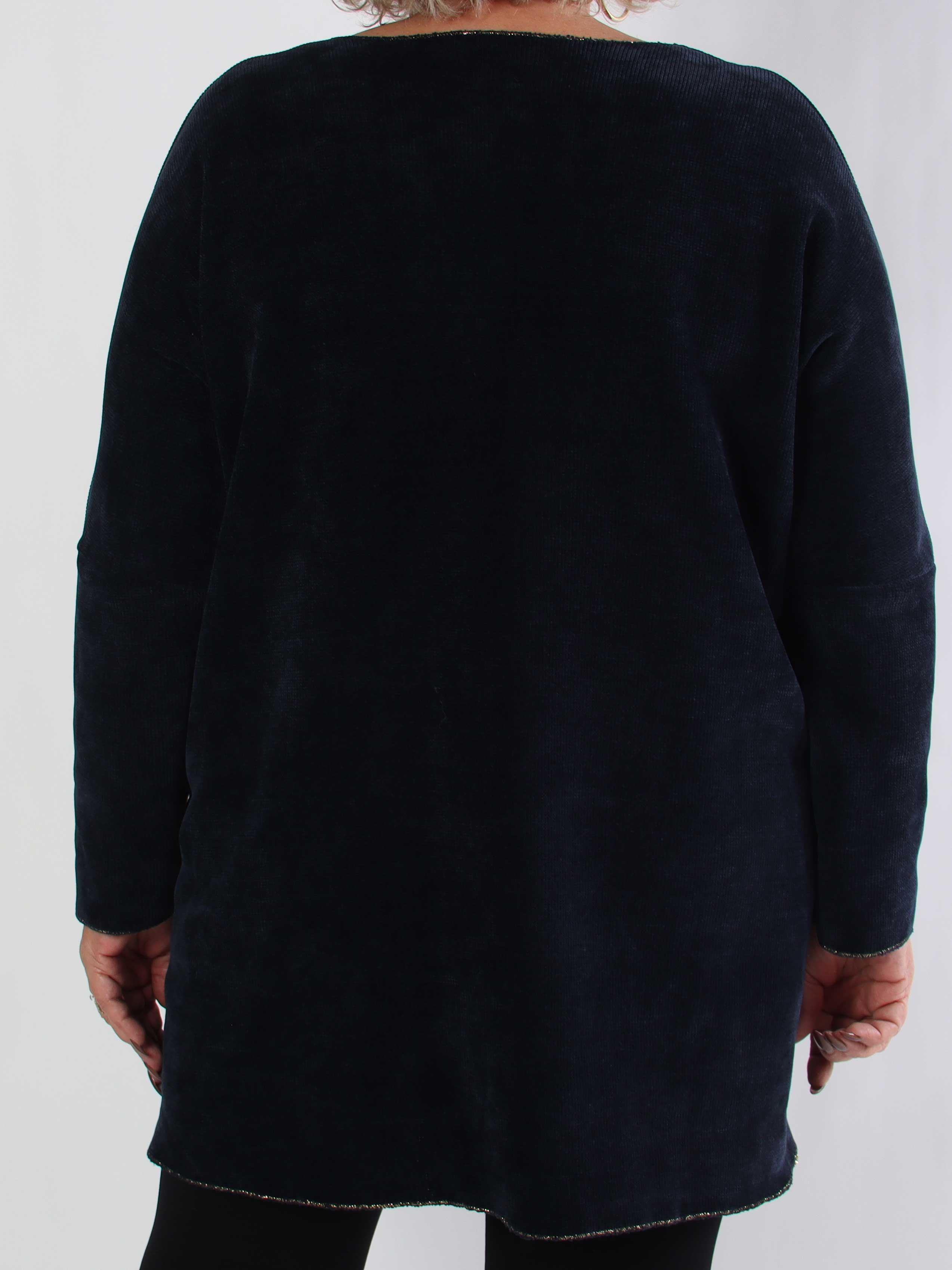 Rocka - Mjuk stickad plus size klänning med motiv