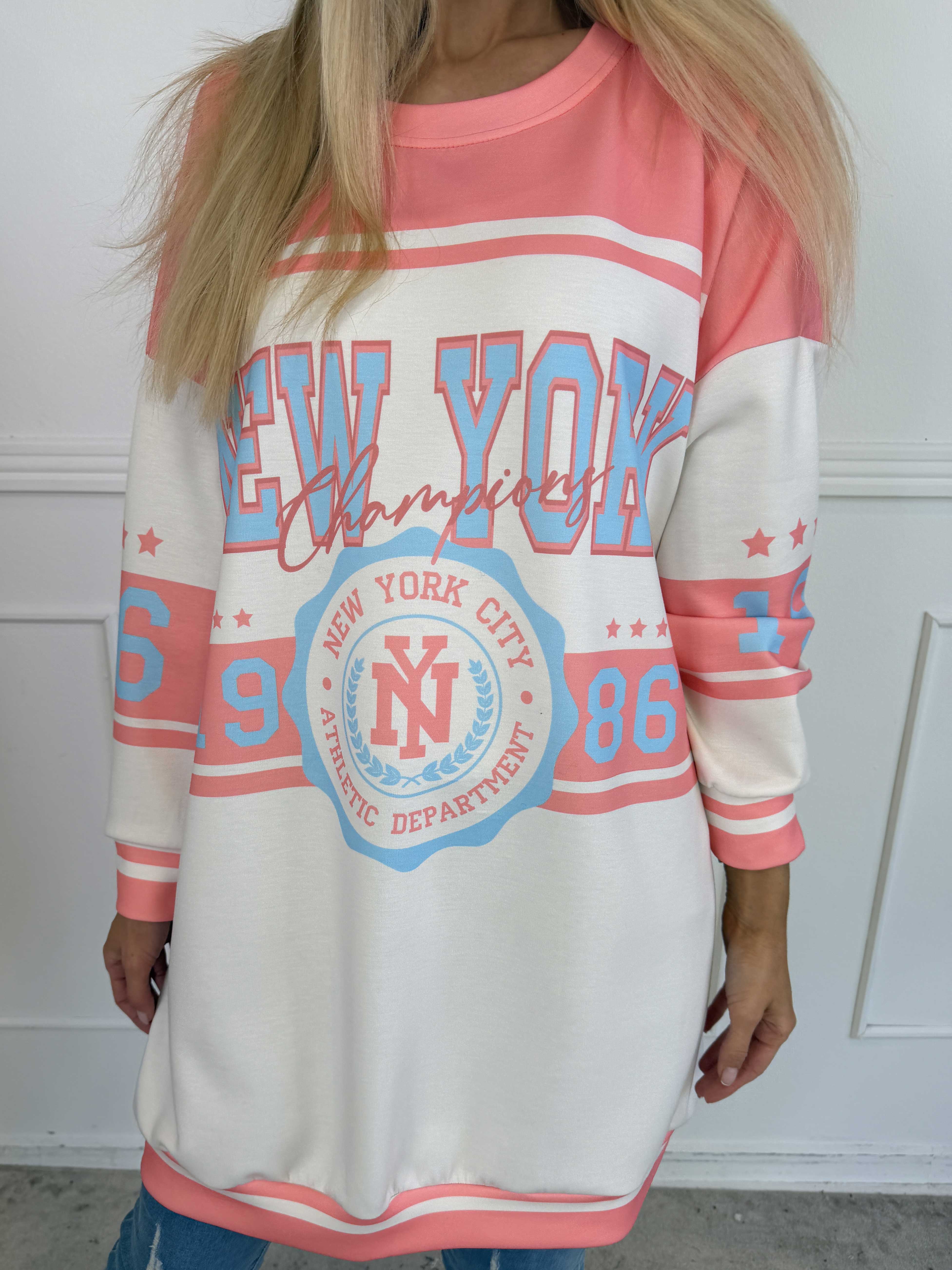 Rosaria - Joggingklänning med New York-motiv på bröstet
