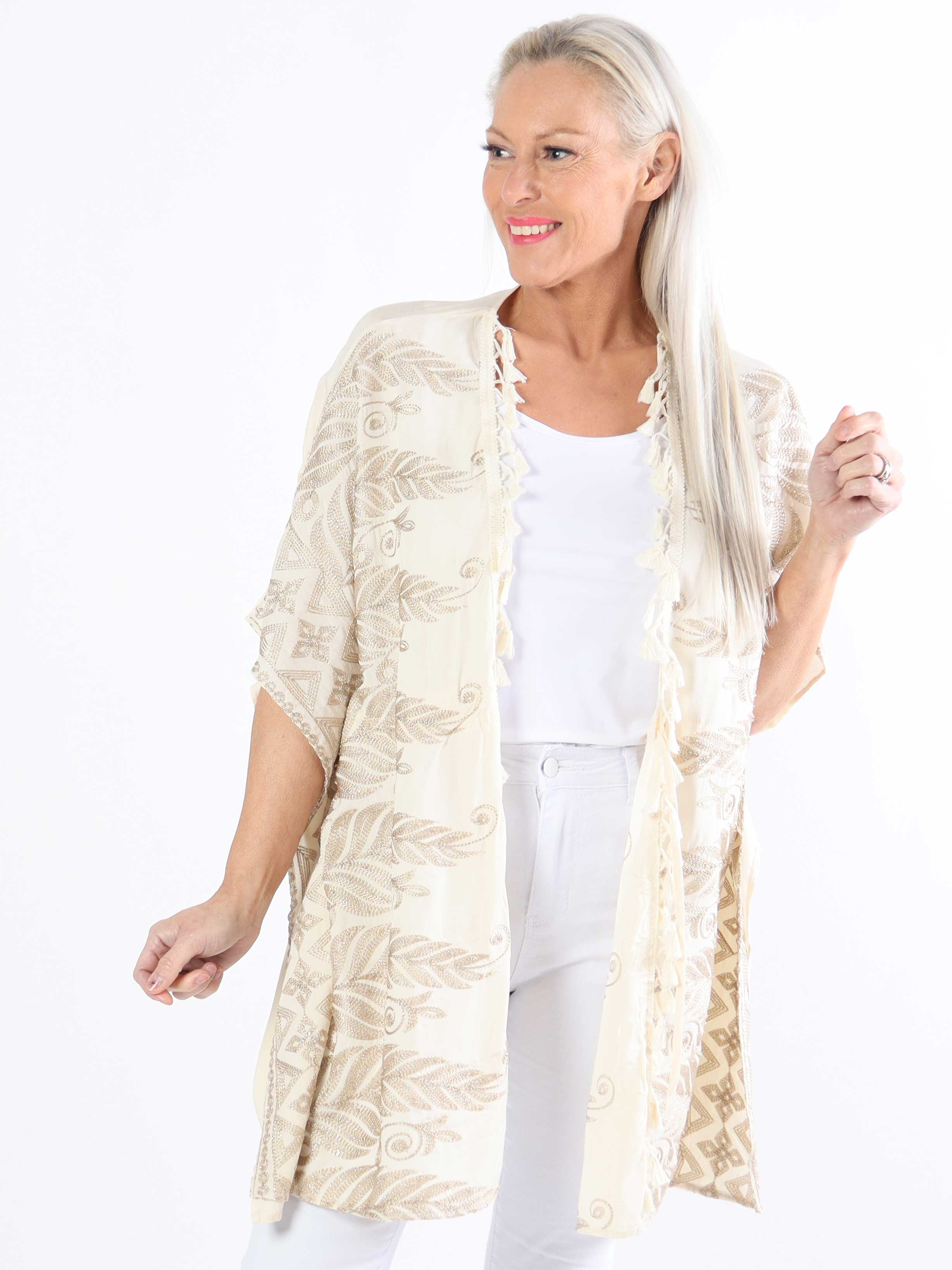 Samira - Vacker kimono i plus size med broderi
