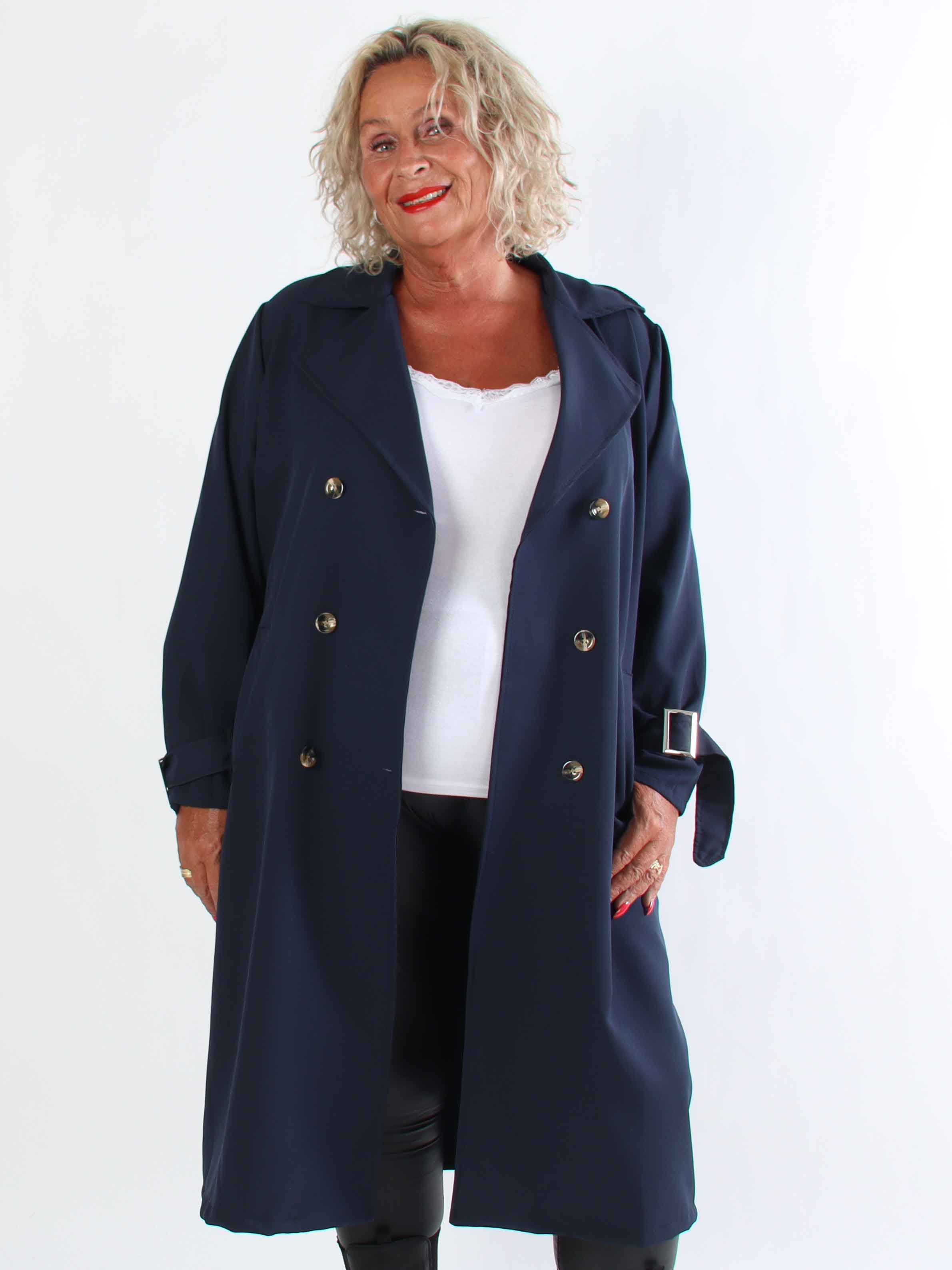 Sharpay - Lätt trenchcoat i plusstorlek med knytband