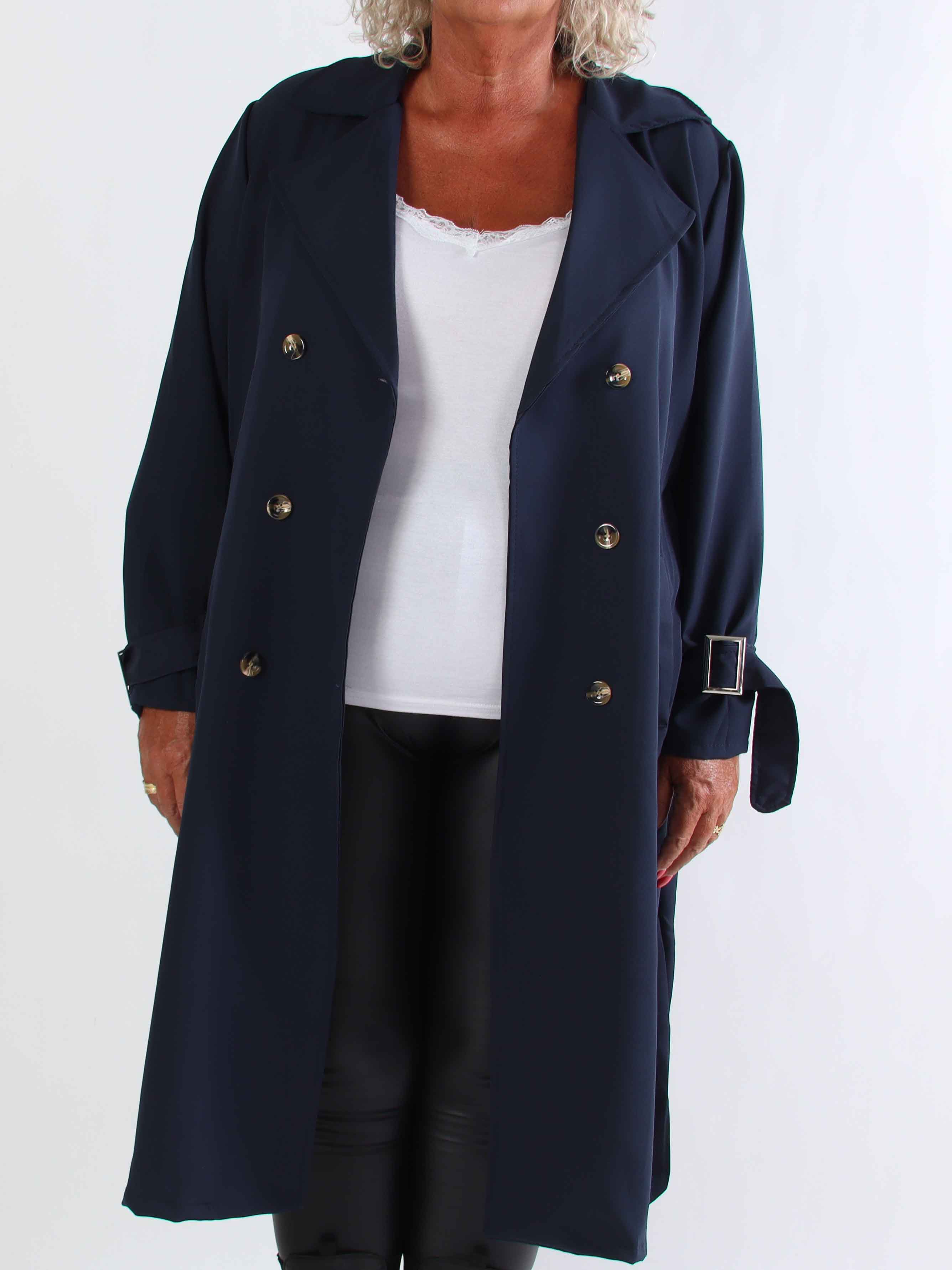 Sharpay - Lätt trenchcoat i plusstorlek med knytband