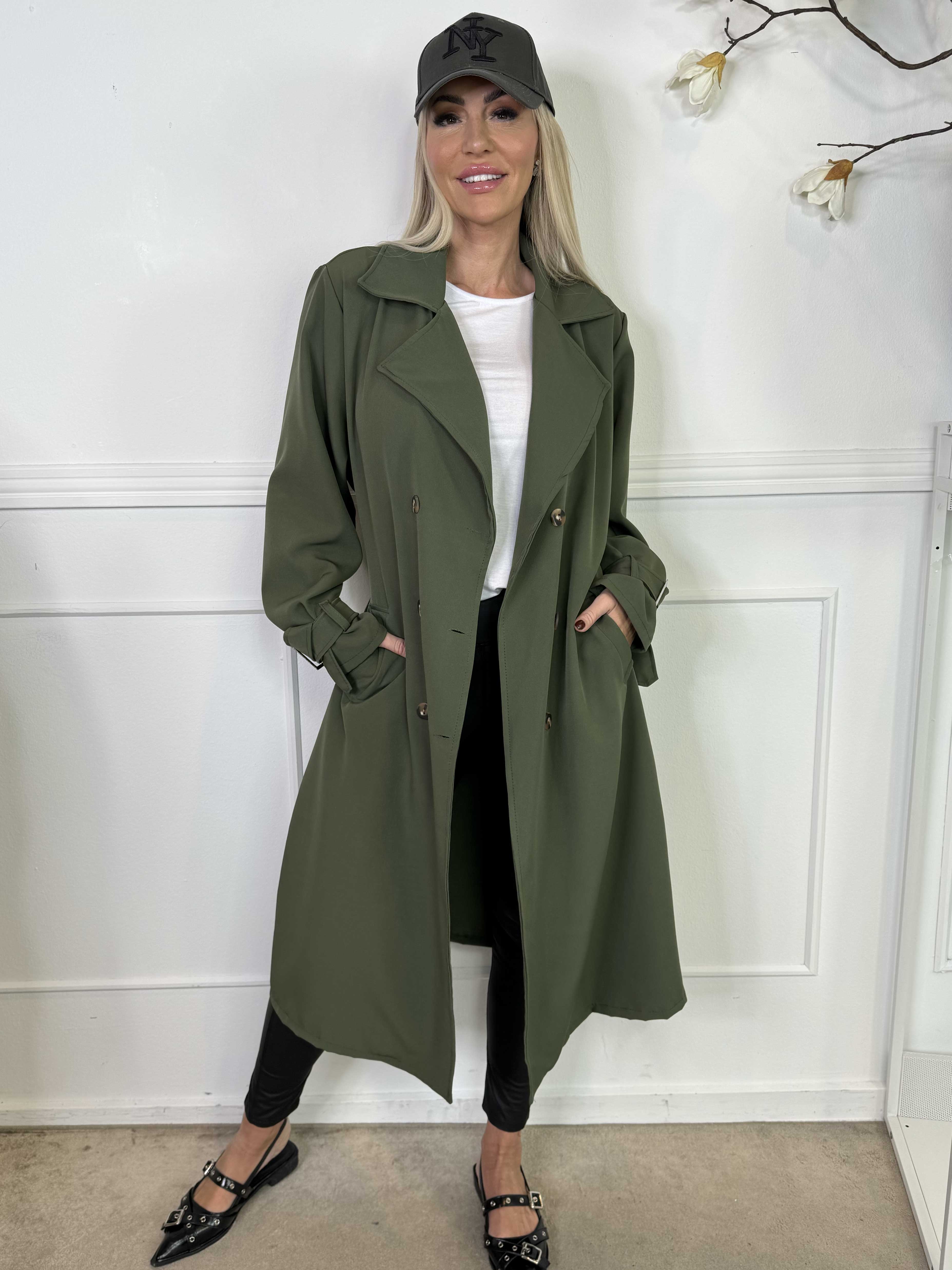 Sharpay - Lätt trenchcoat med knytskärp