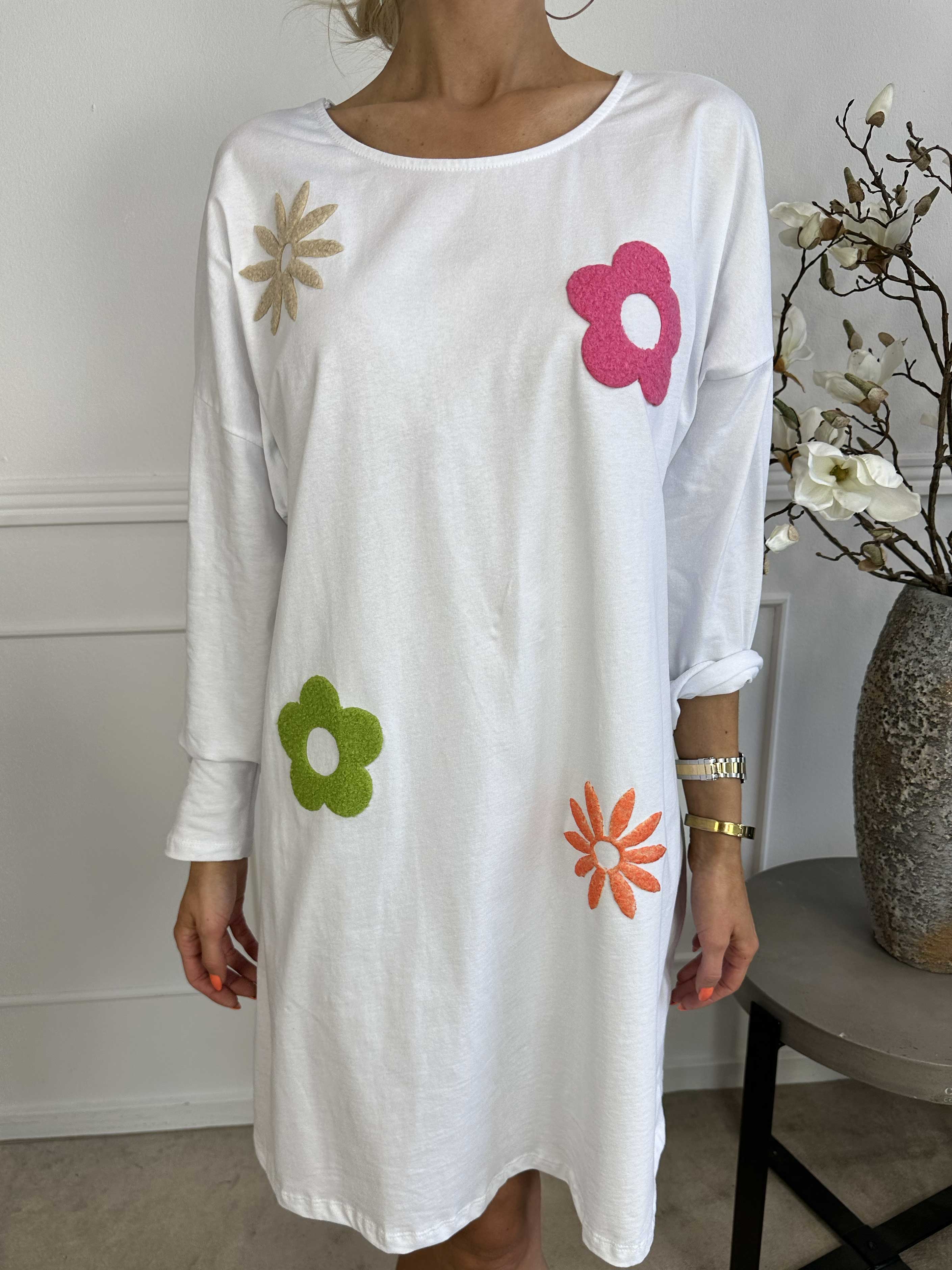 Susanna - Joggingklänning i bomull med färgade blommotiv