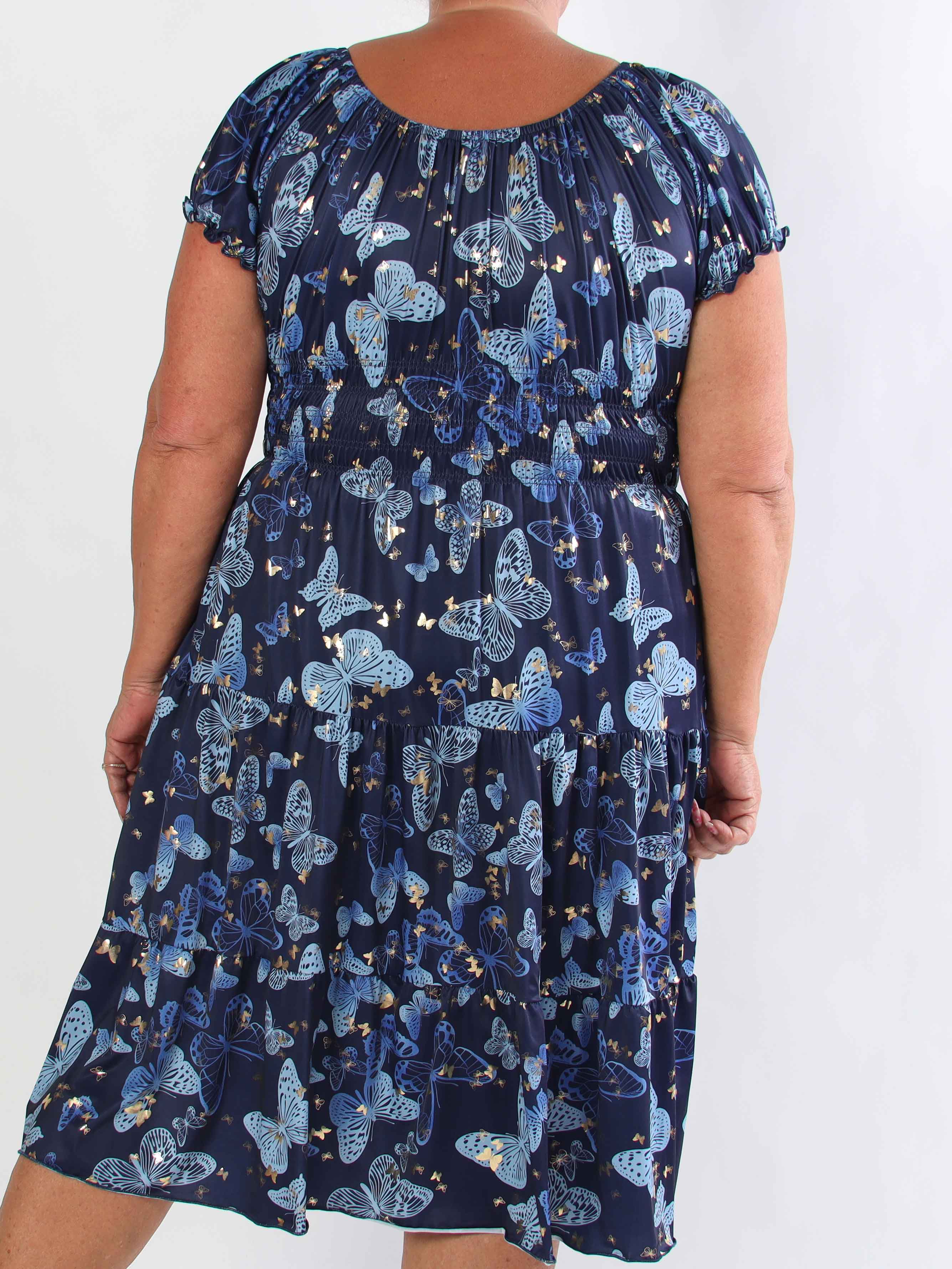 Tea Butterfly - Plus size kjole med smukt sommerfugleprint og elastisk udskæring