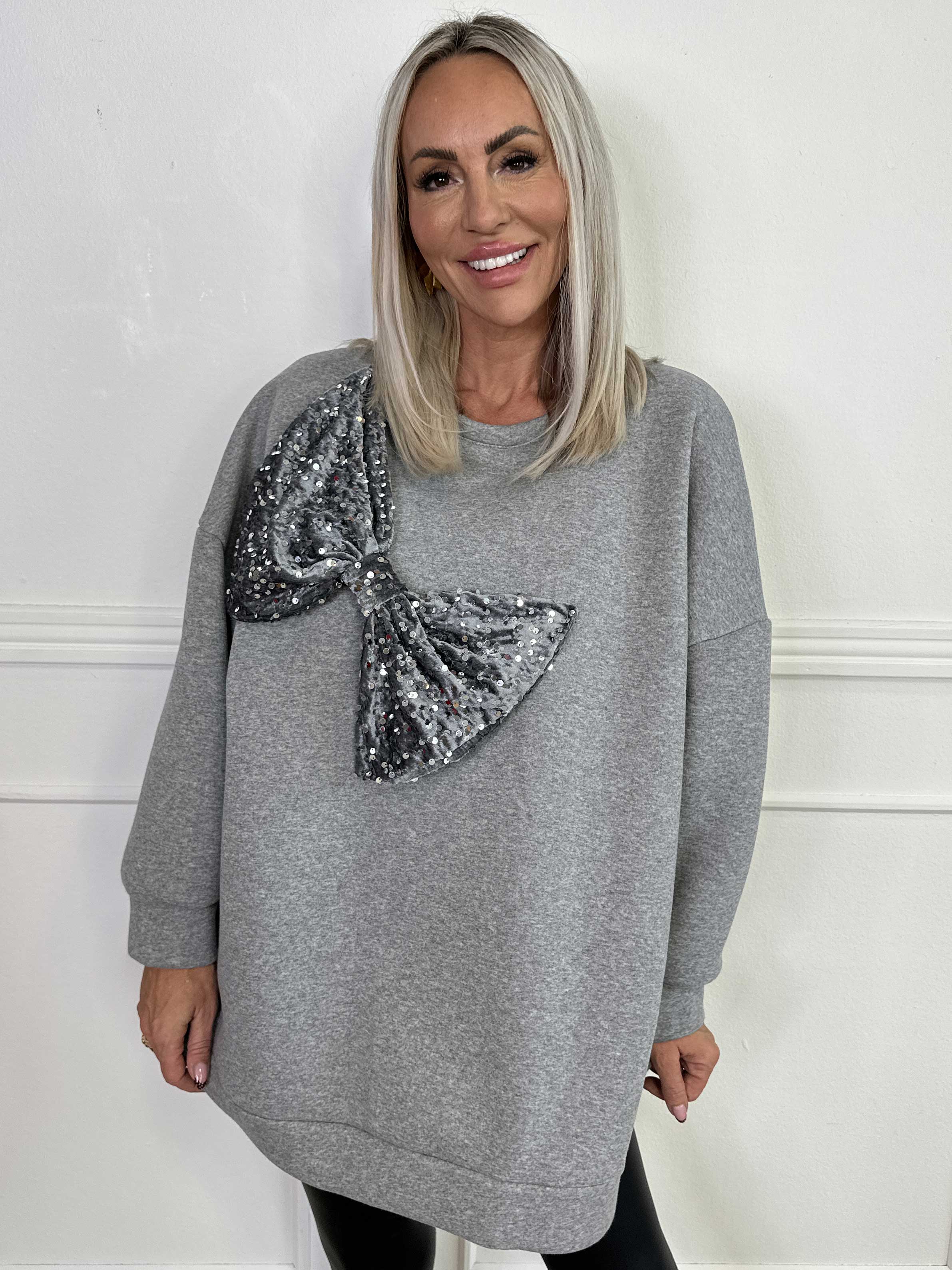 Thalassa - Oversized sweatshirt i bomull med stor velourrosett