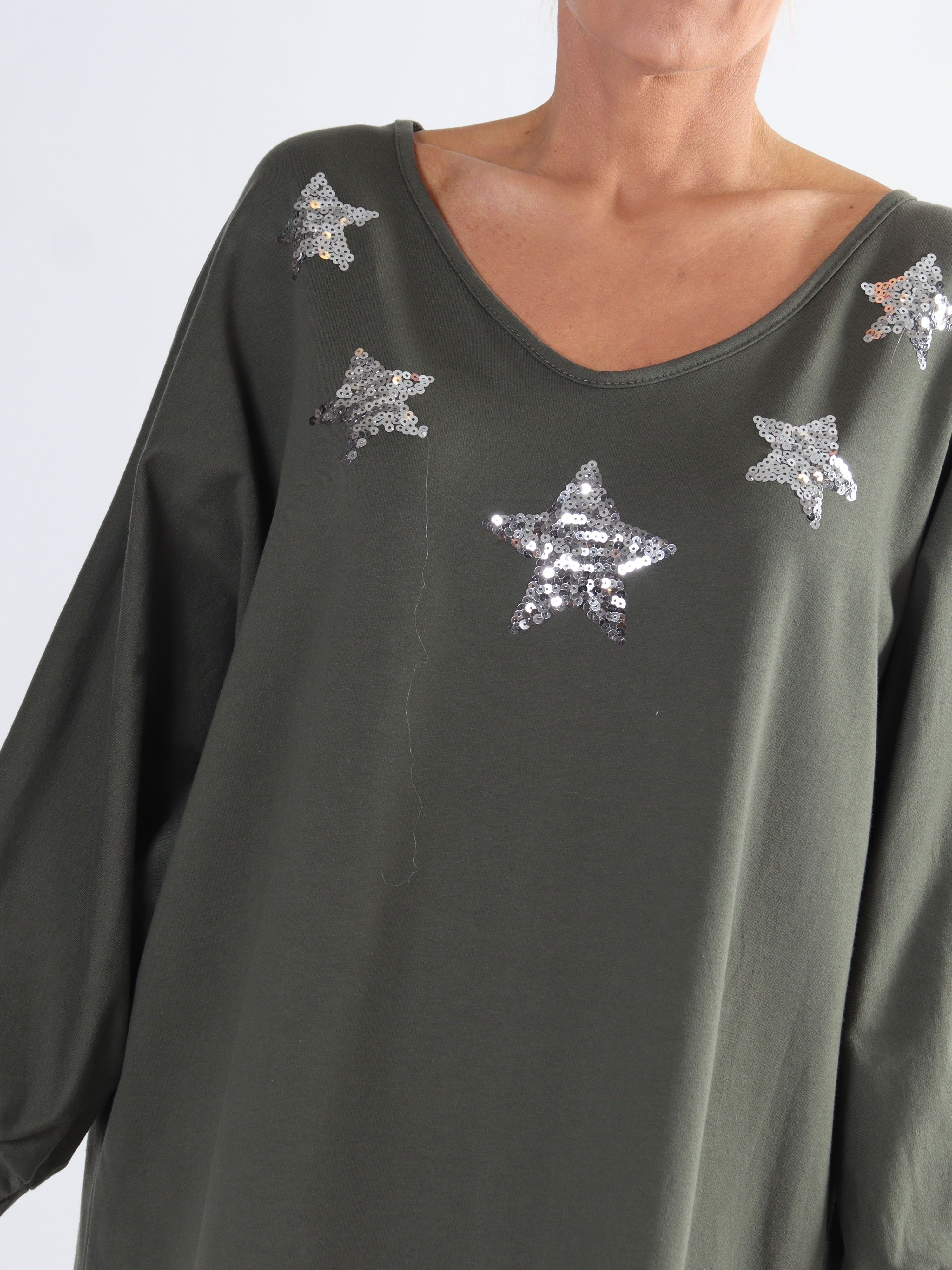 Torino - Plus size klänning med paljettstjärnor