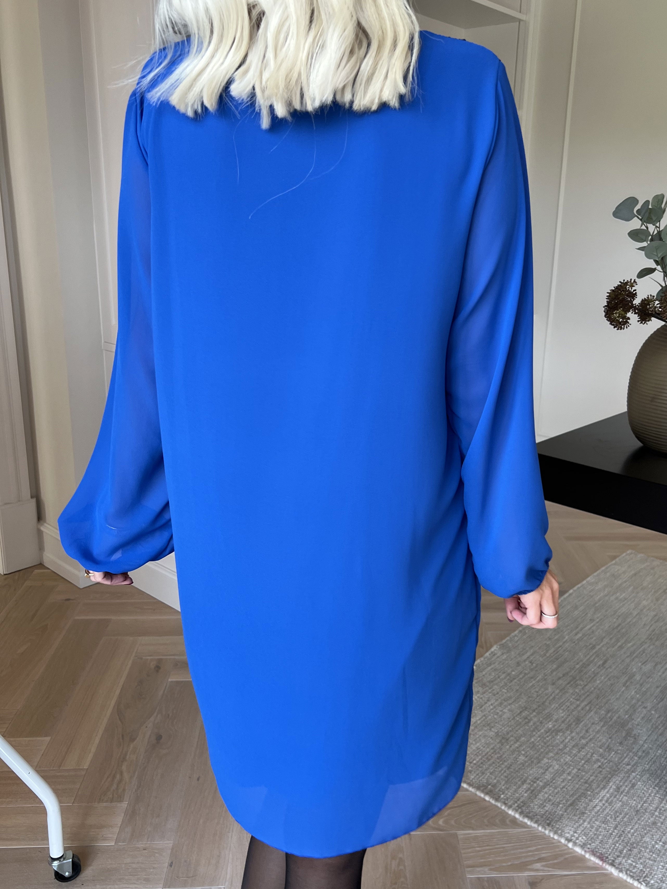 Ulrica - Söt plisserad tunikaklänning med paljetter