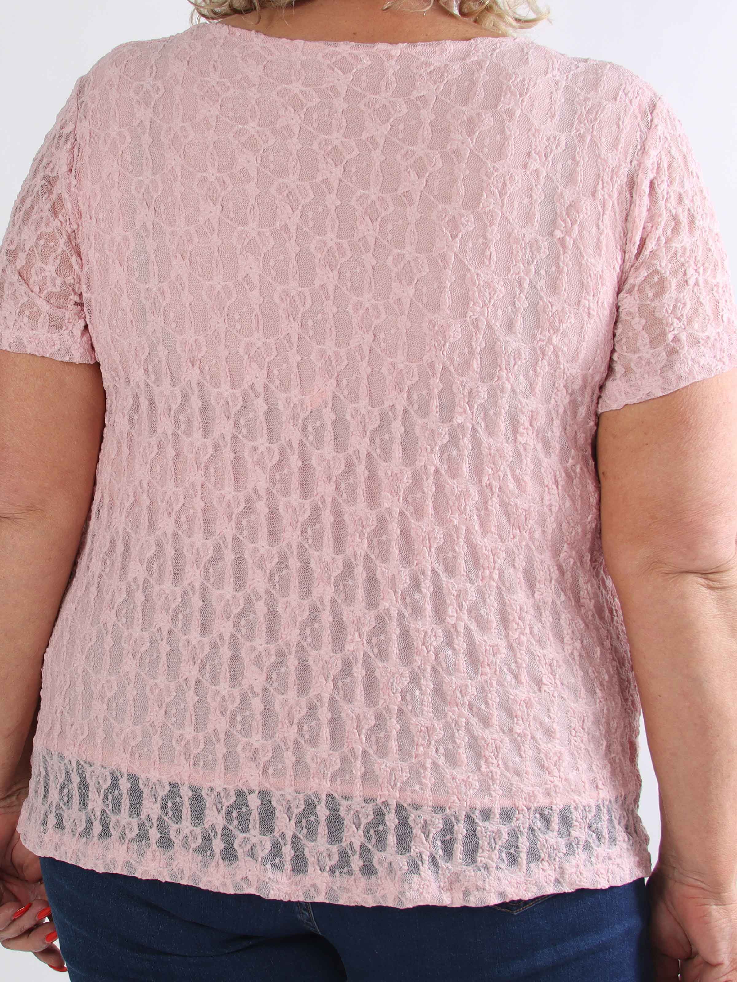 Ventura - Sød plus size tunika i blød elastisk blonde med fin flæsekant
