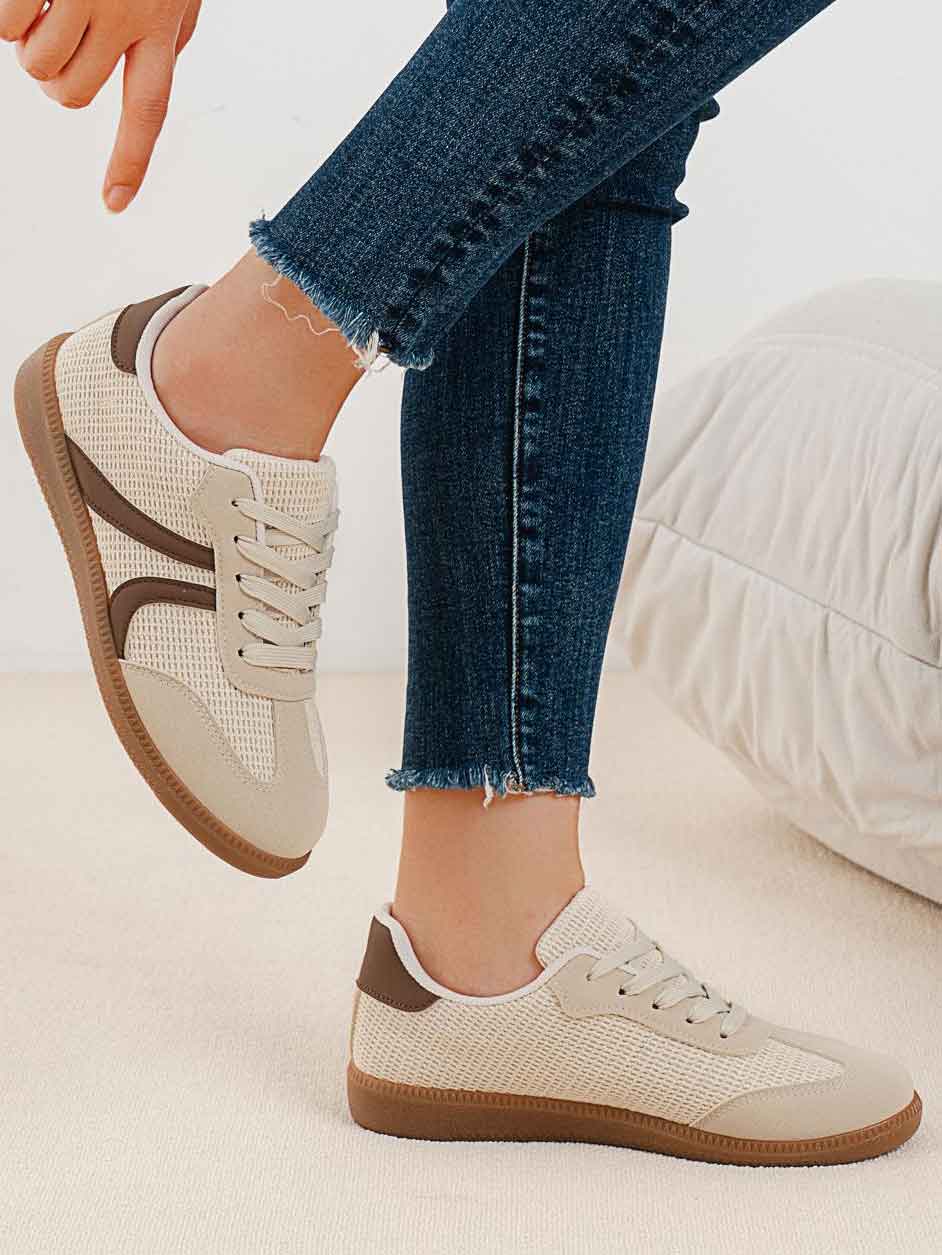 Elmia - Strukturvævet sneakers med farvet sål