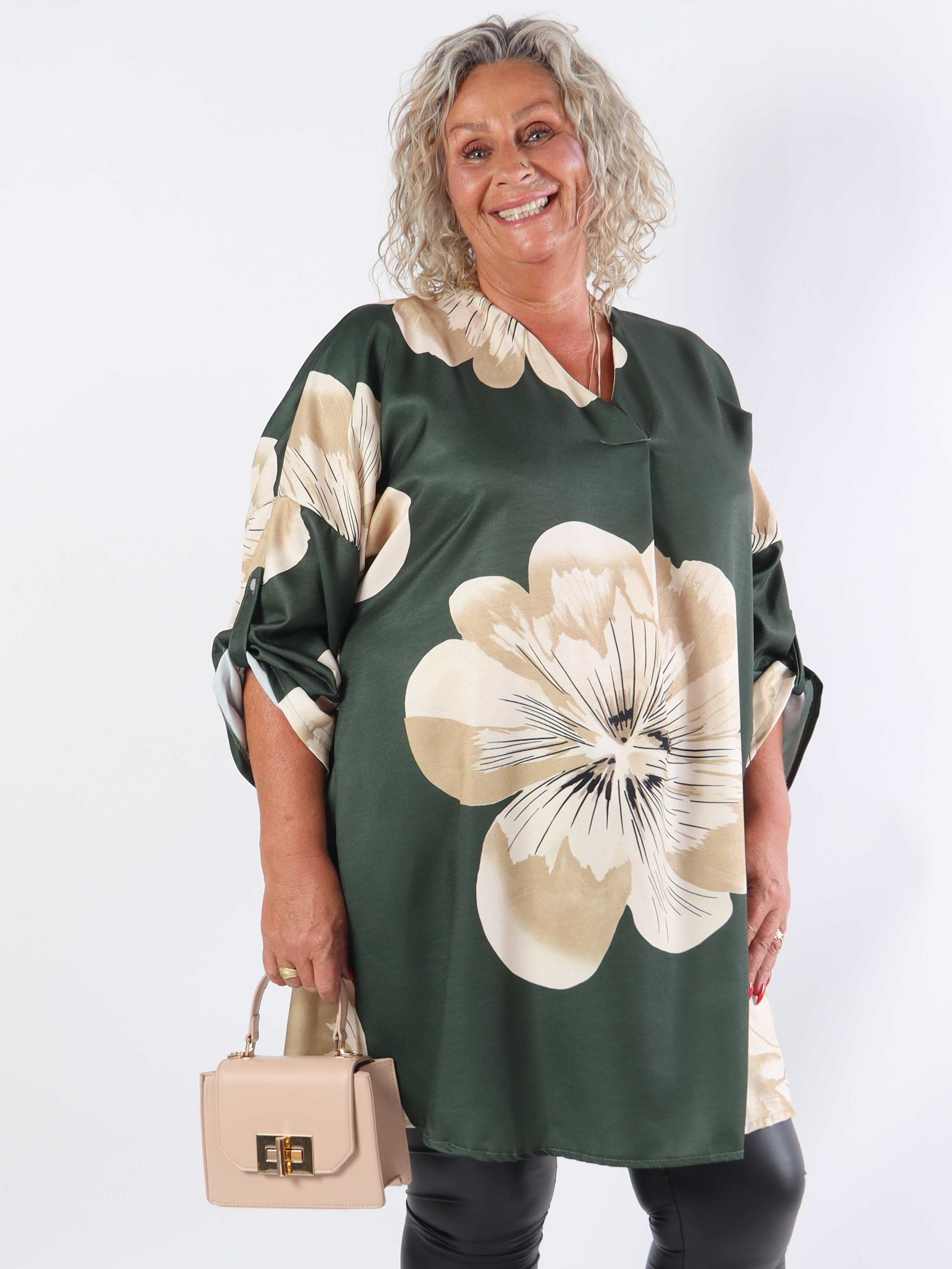 Aya L/S - Plus size-klänning i viskos med blommor