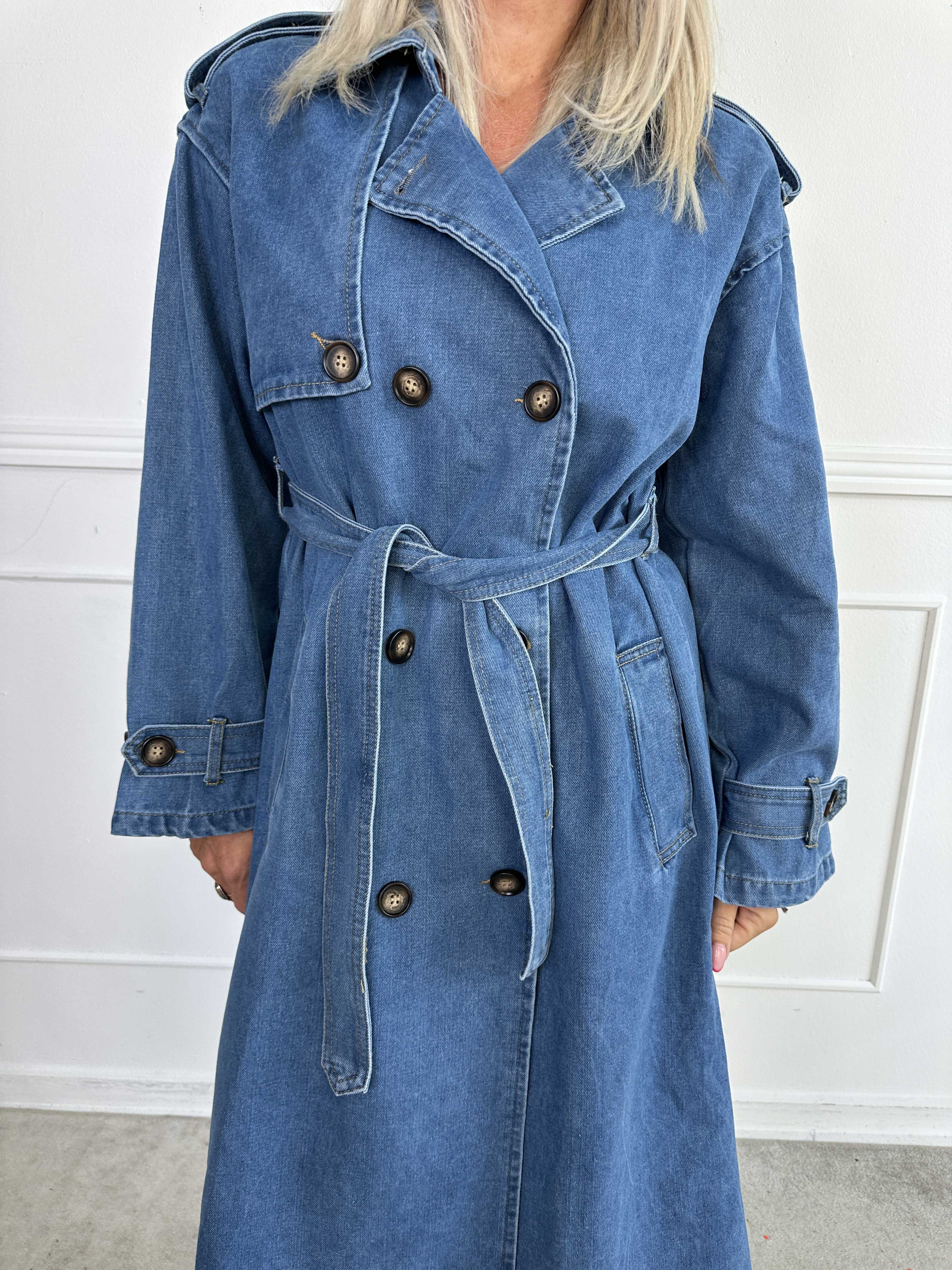 Dafne - Lång kappa i denim