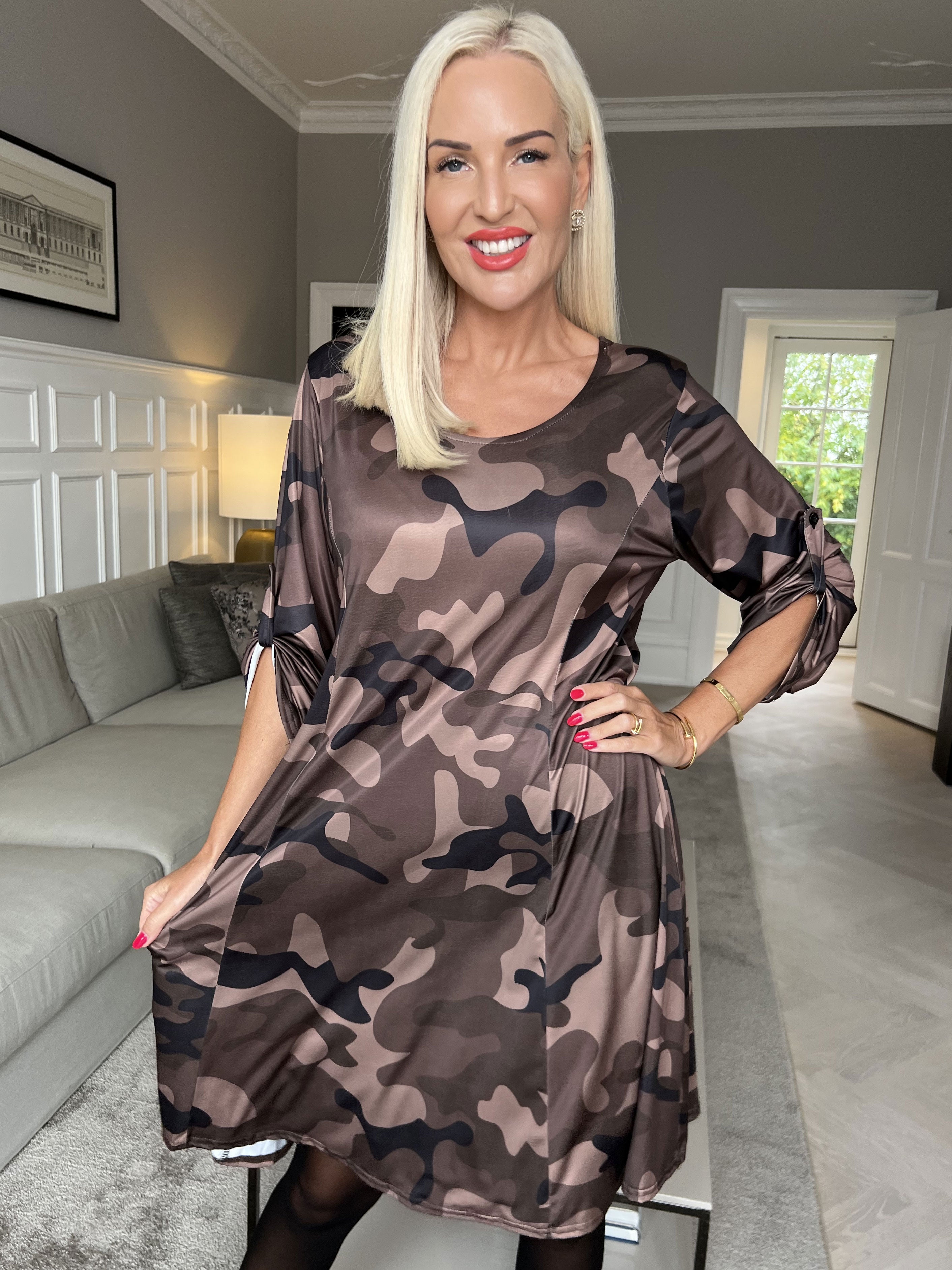 Maj Camo L/S - Klänning med resår i kamouflagemönster