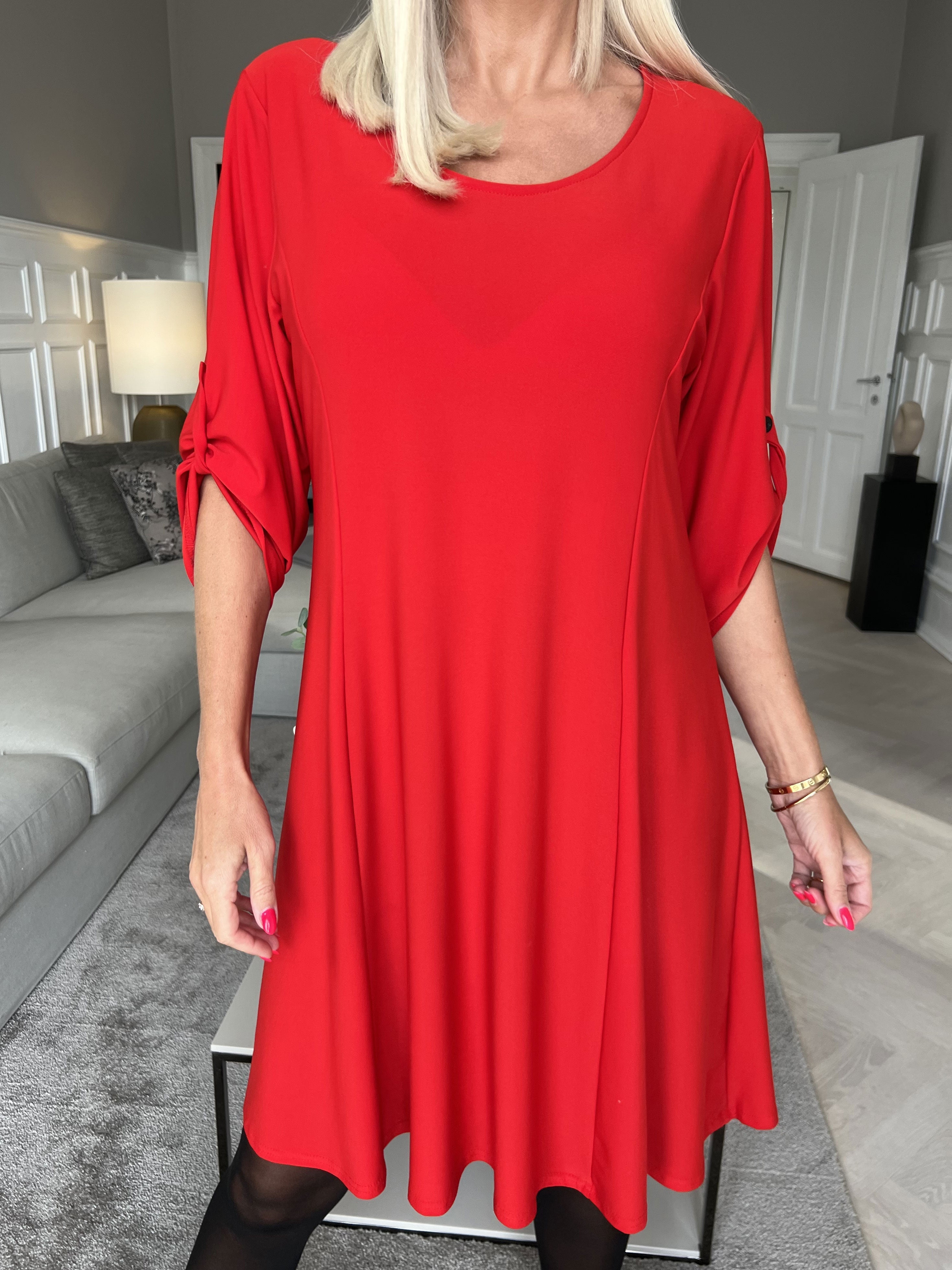 Maj Plain L/S - Slät klänning med resår