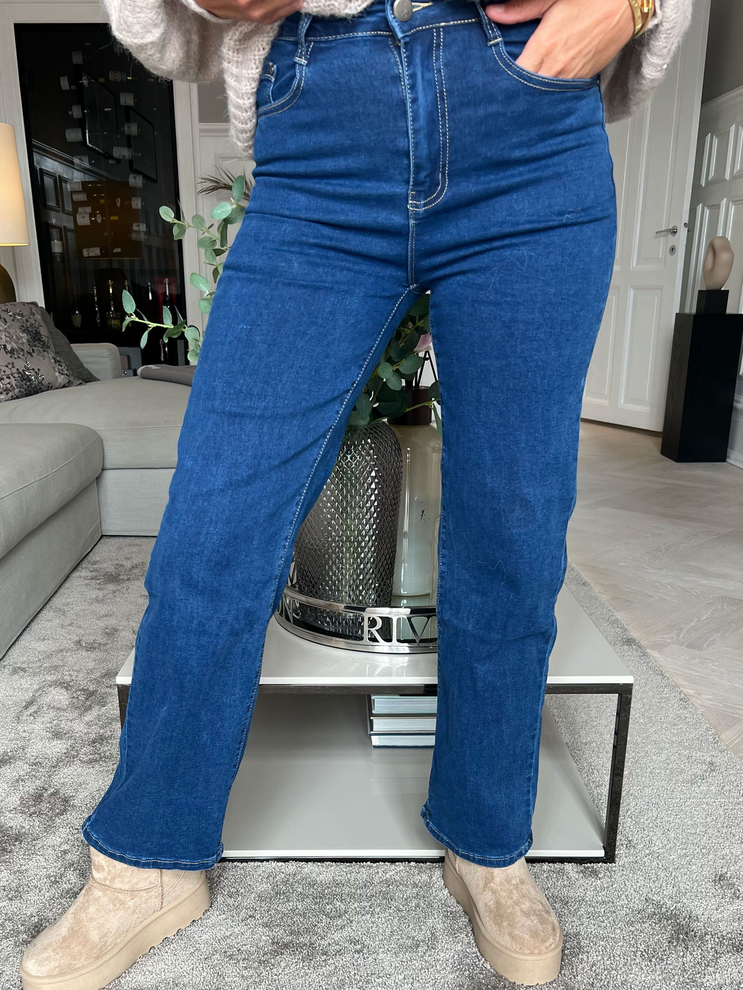 Sara - Denim jeans med stretch i tyget