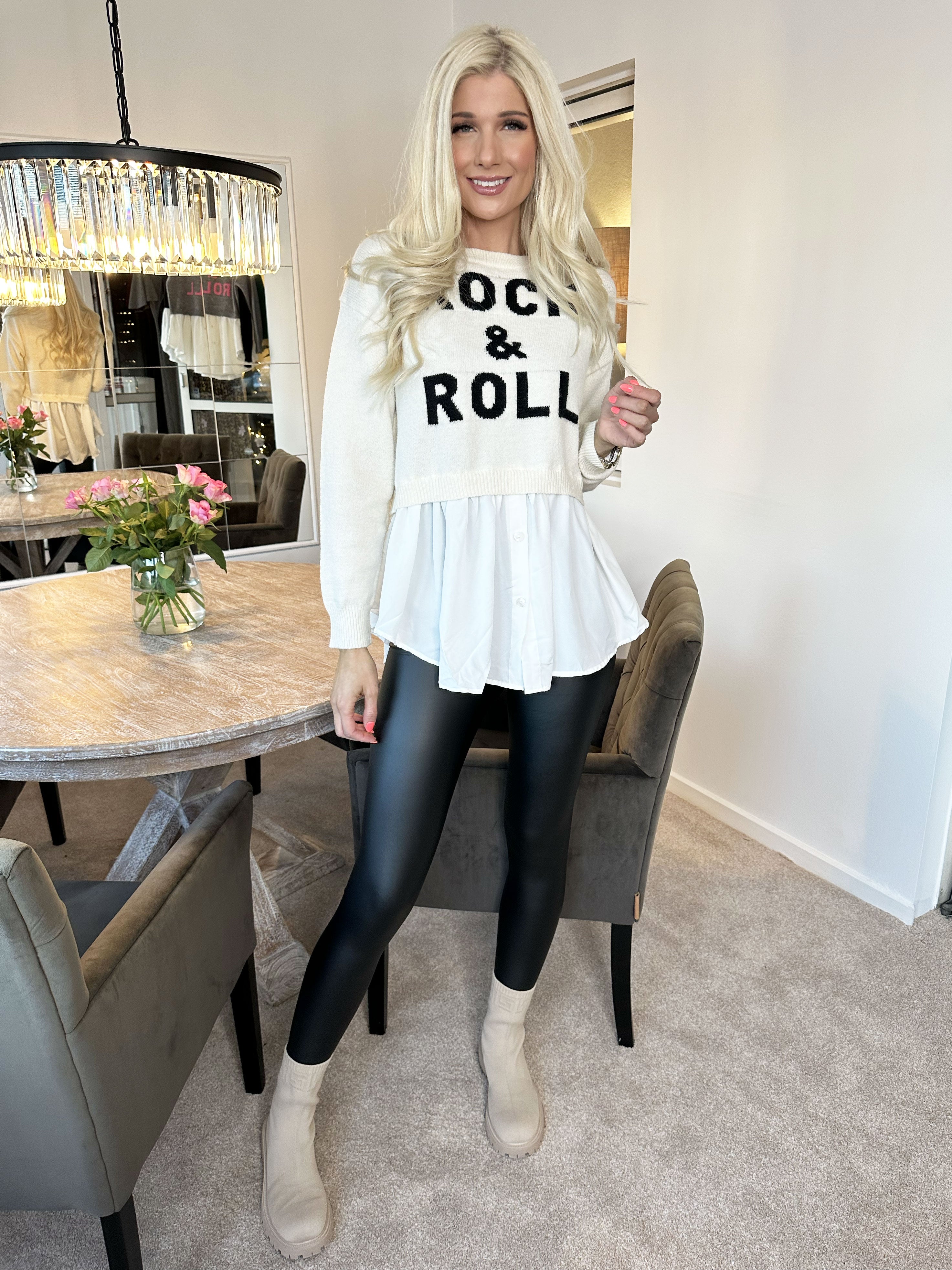Rock N Roll - Stickad blus med insydd skjorta