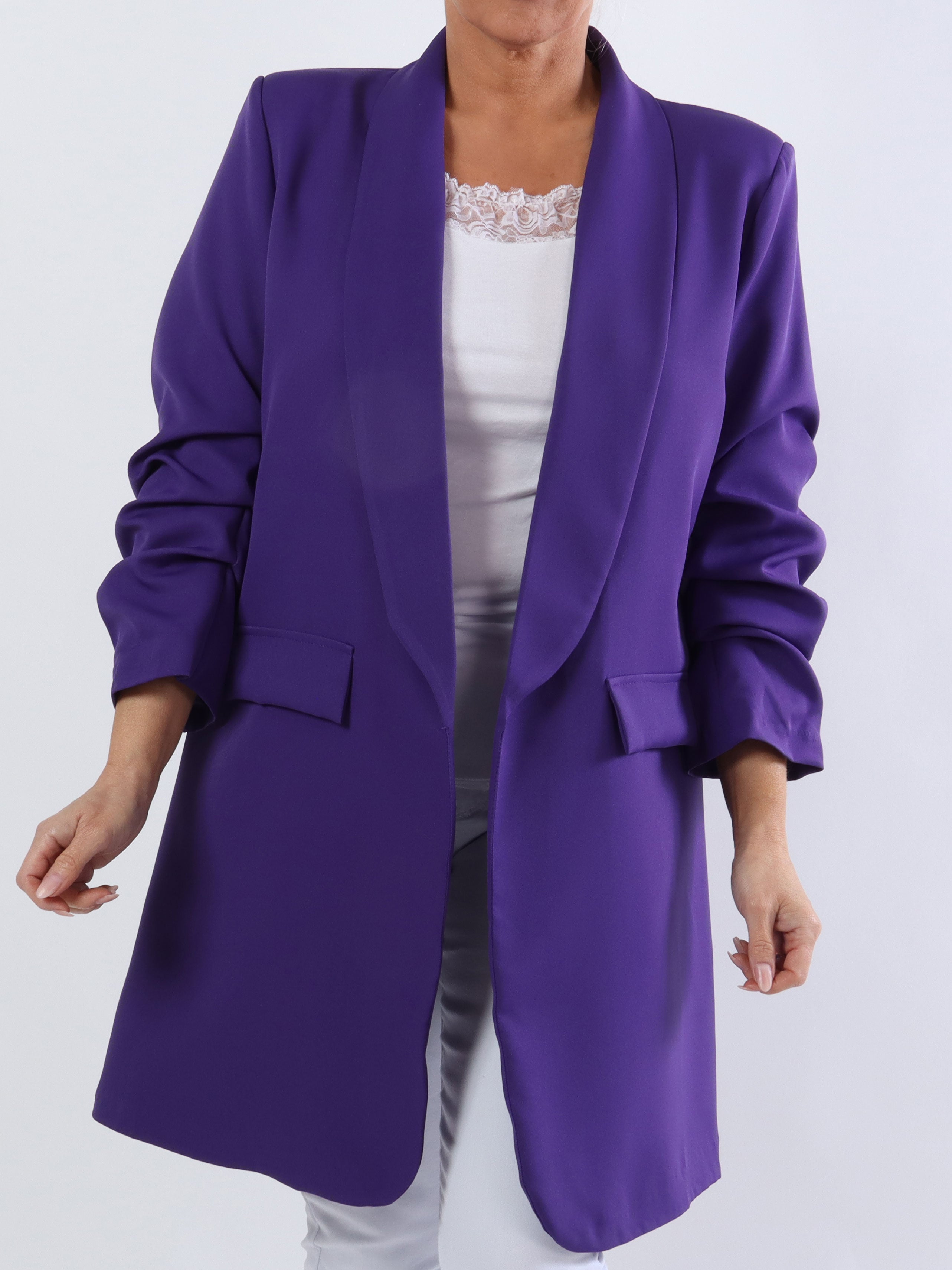 Mila Long - Snygg blazer med veck på ärmen